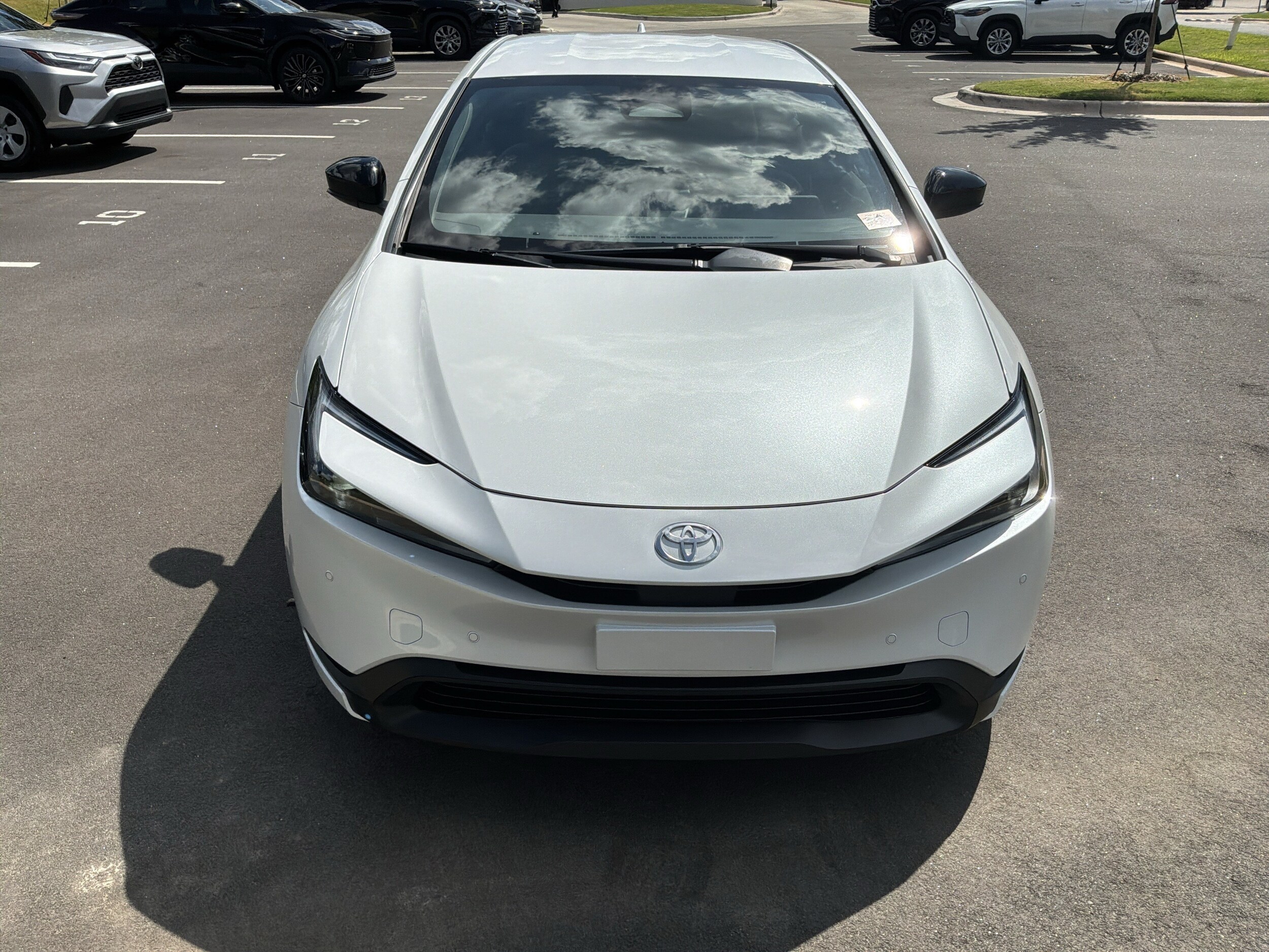 2024 Toyota Prius LE