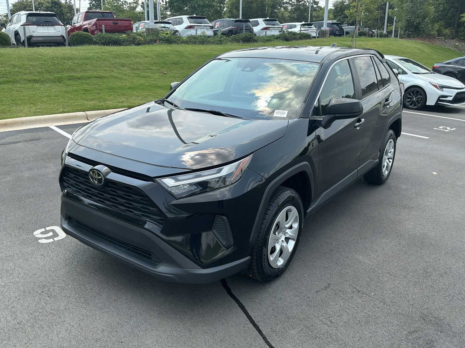 Toyota RAV4 LE
