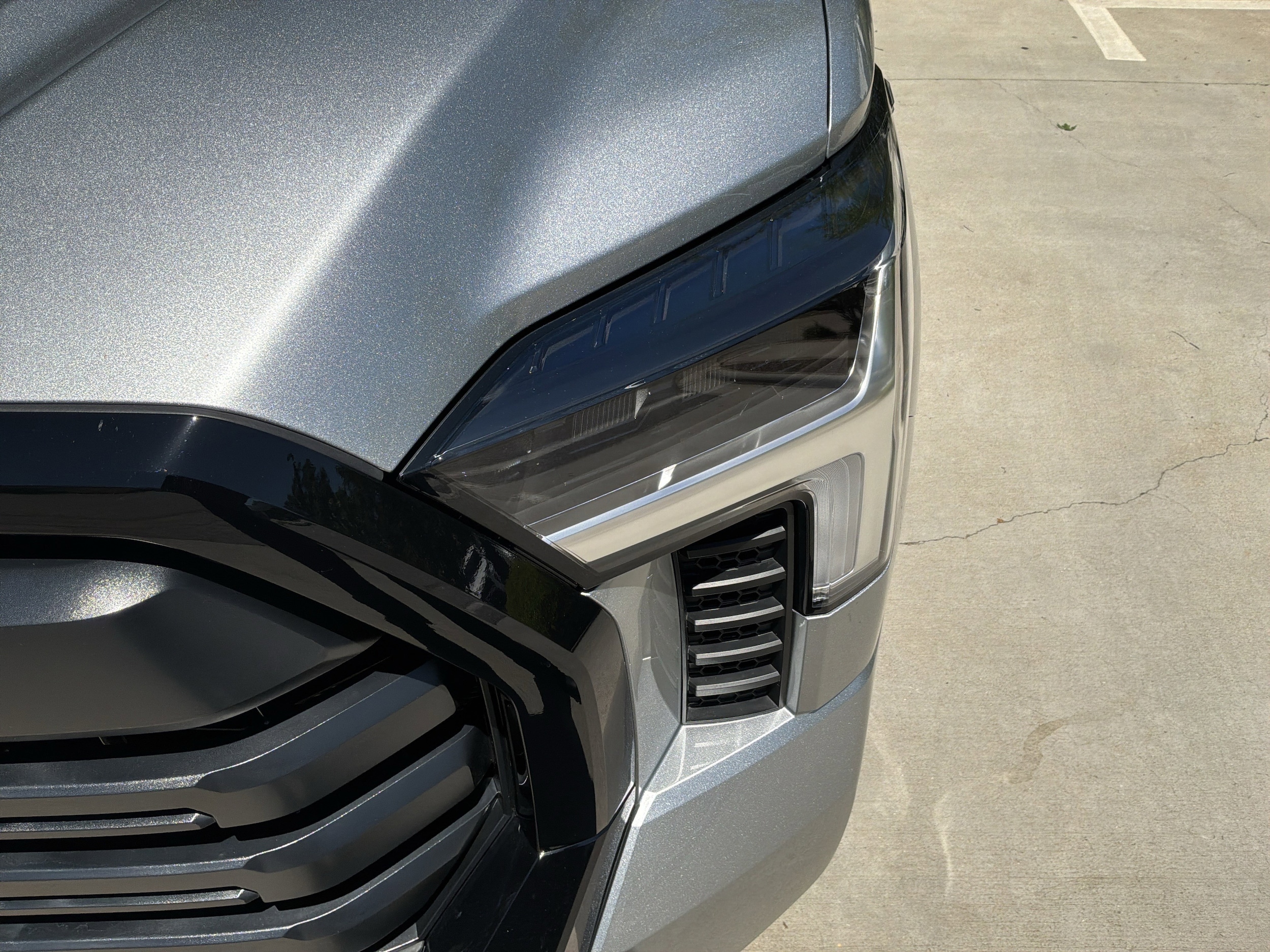 2026 Toyota Tundra 4WD SR photo 5