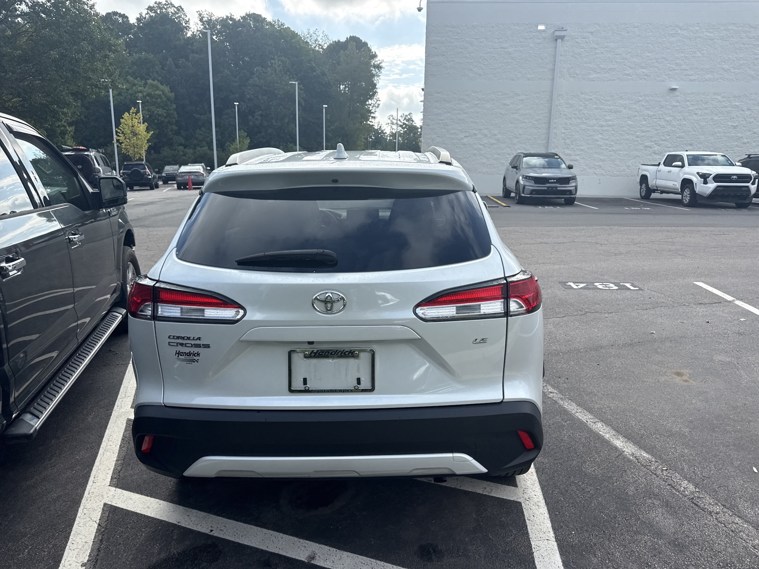 2023 Toyota Corolla Cross LE
