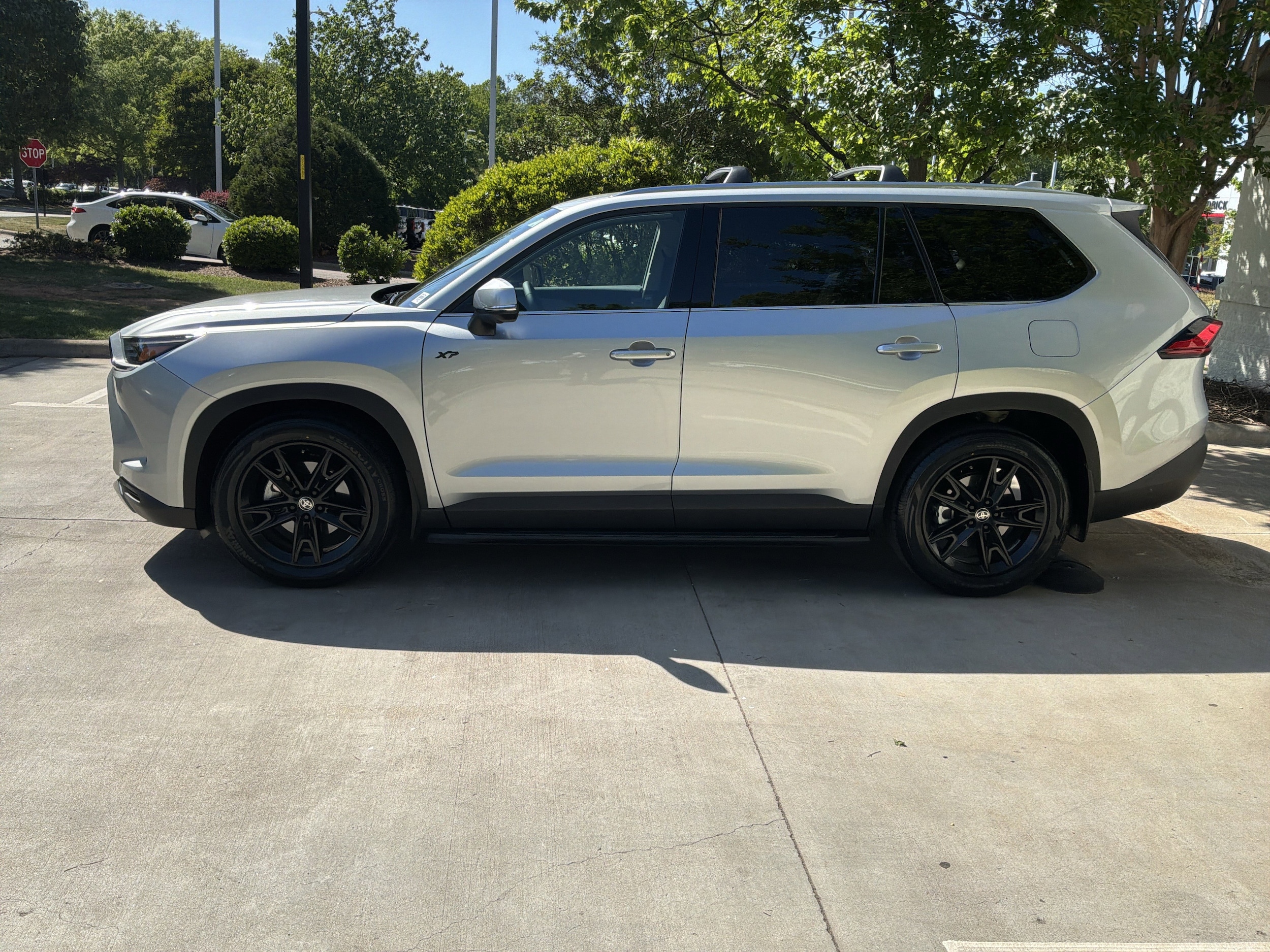 2024 Toyota Grand Highlander Limited photo 6