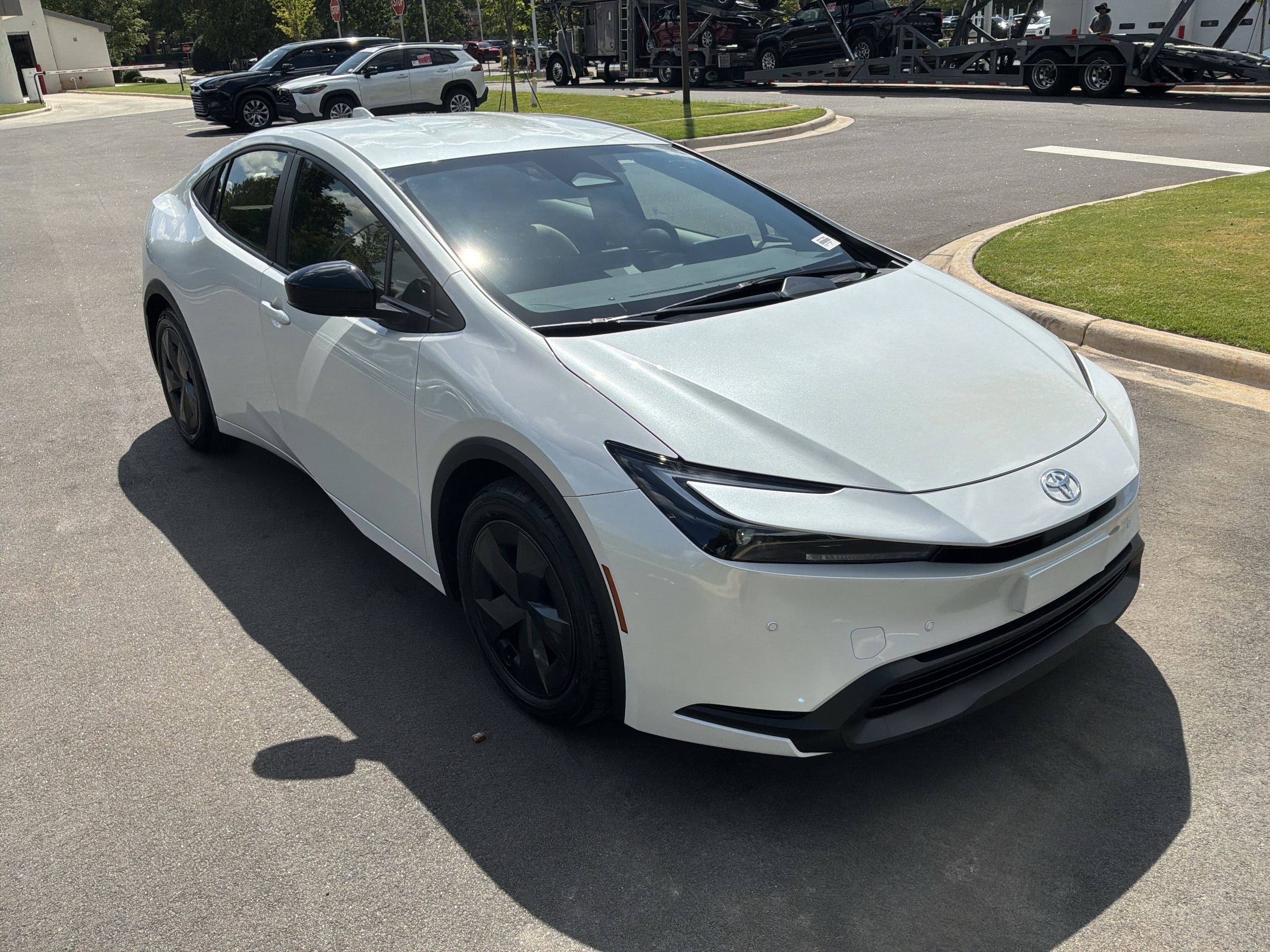 2024 Toyota Prius LE