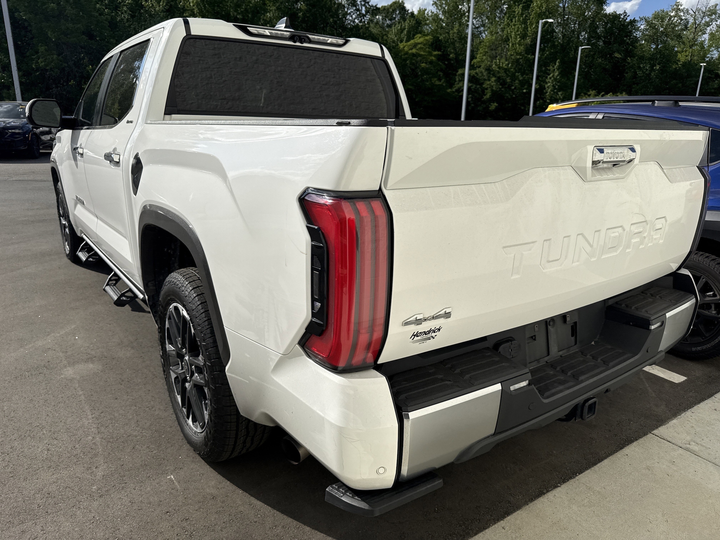 2024 Toyota Tundra 4WD Limited Hybrid photo 3