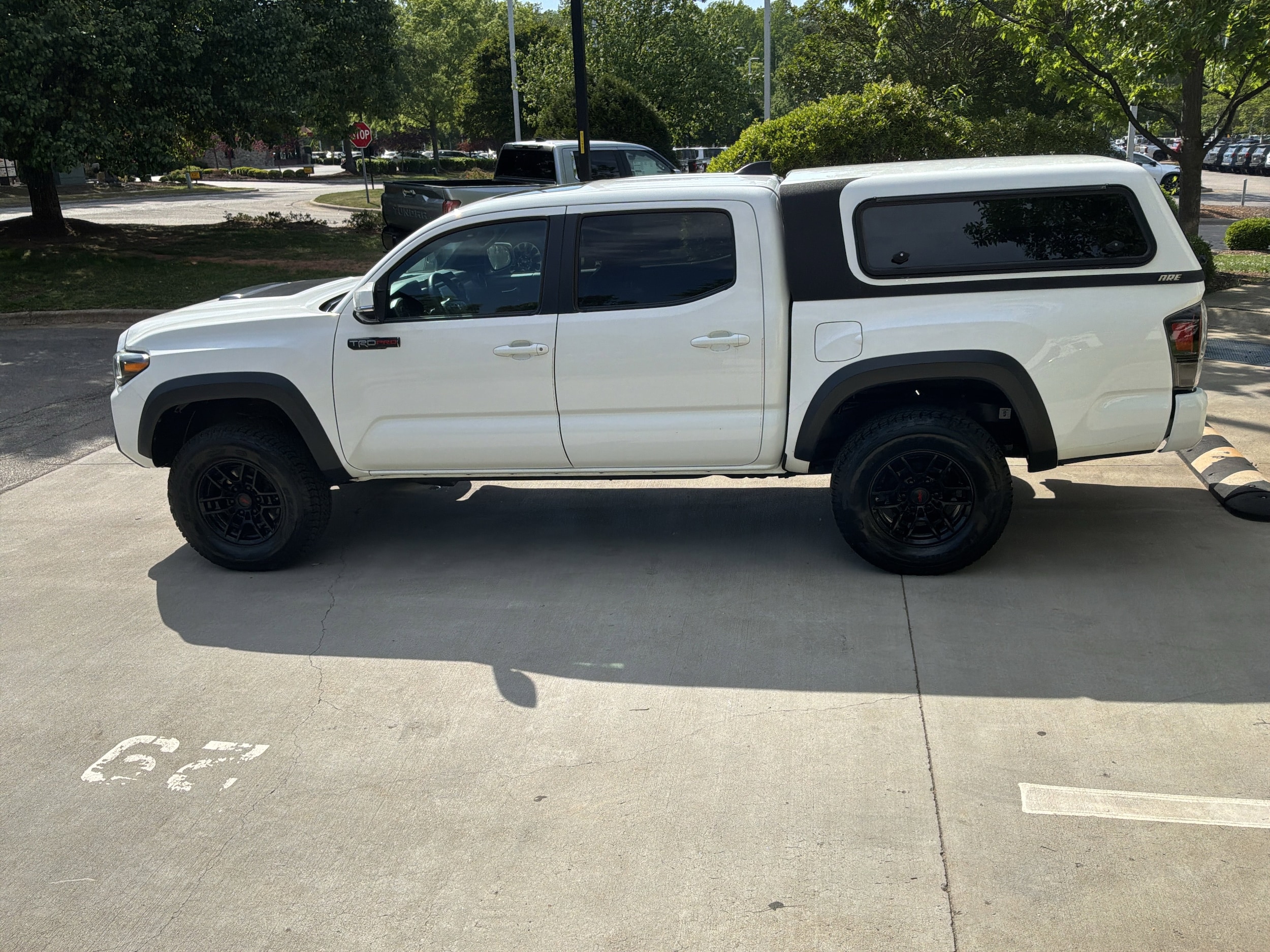 2020 Toyota Tacoma 4WD TRD Pro photo 6