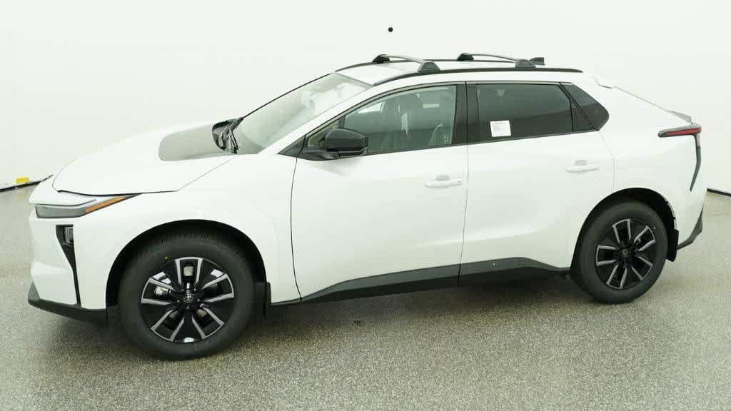 Toyota BZ XLE Plus