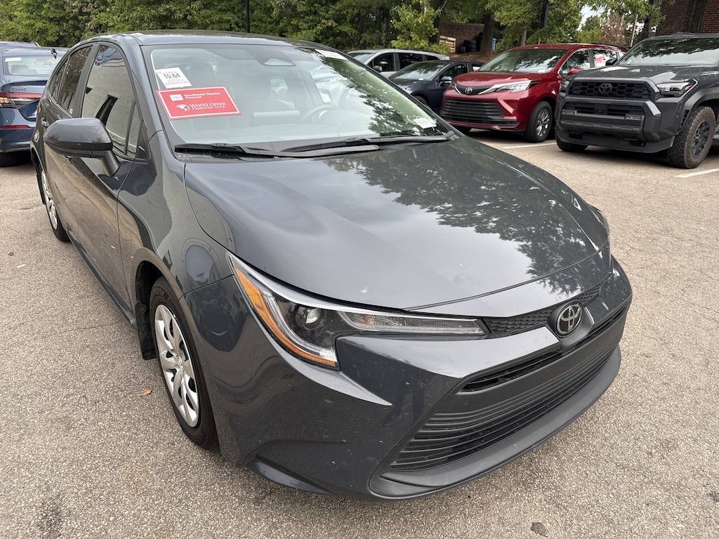 Certified 2025 Toyota Corolla LE Sedan