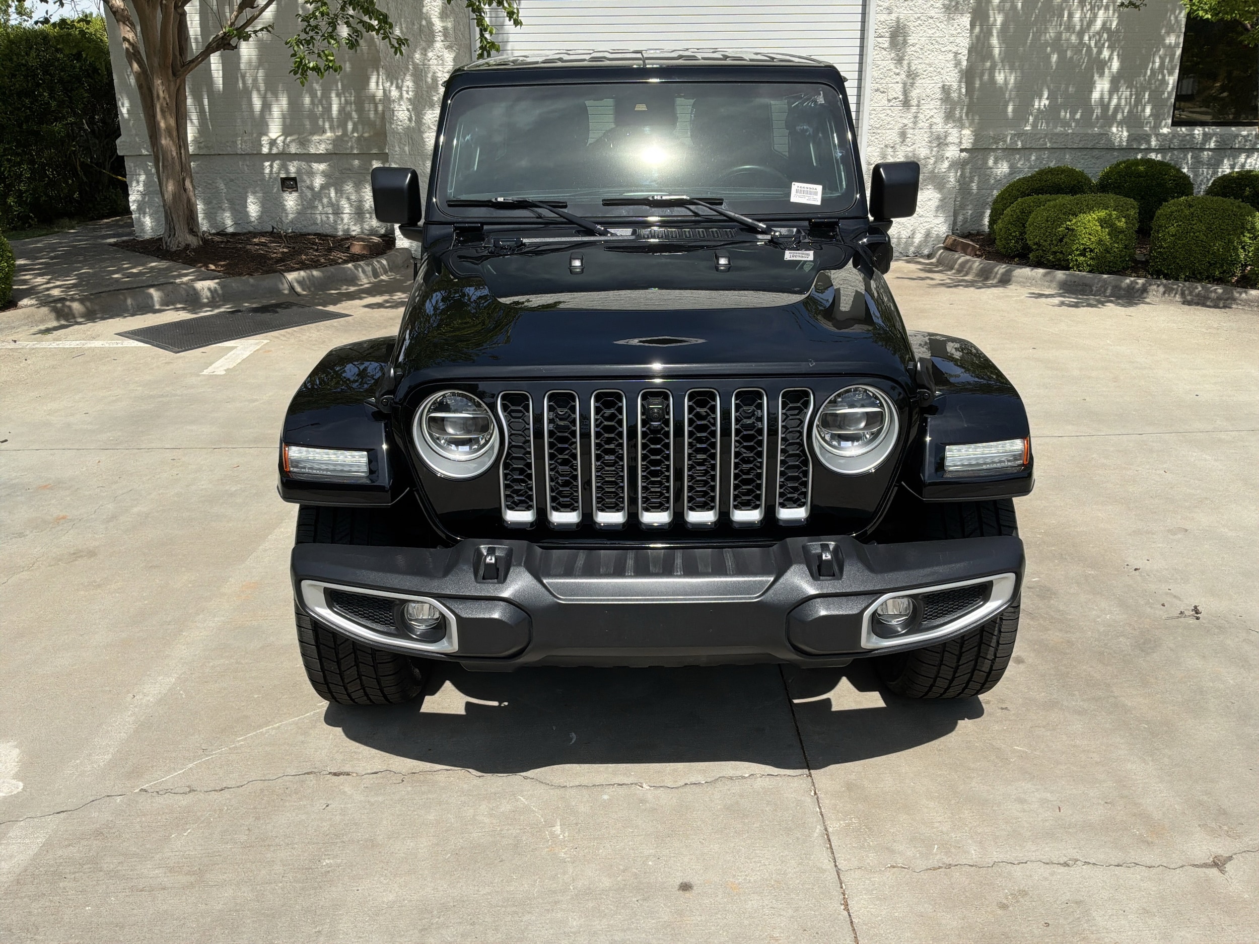 2021 Jeep Wrangler 4xe Unlimited Sahara photo 2