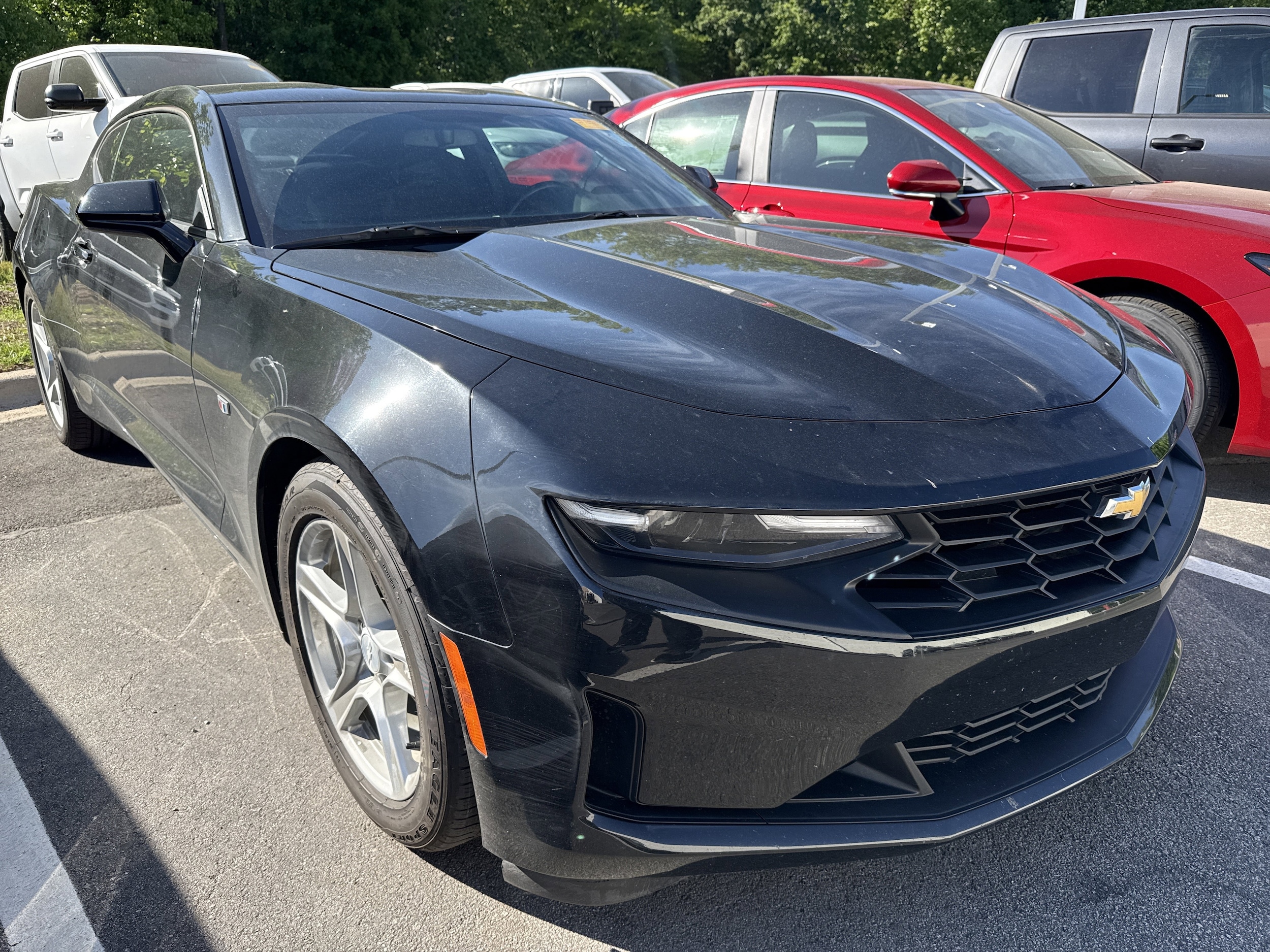 2019 Chevrolet Camaro 1LT photo 2
