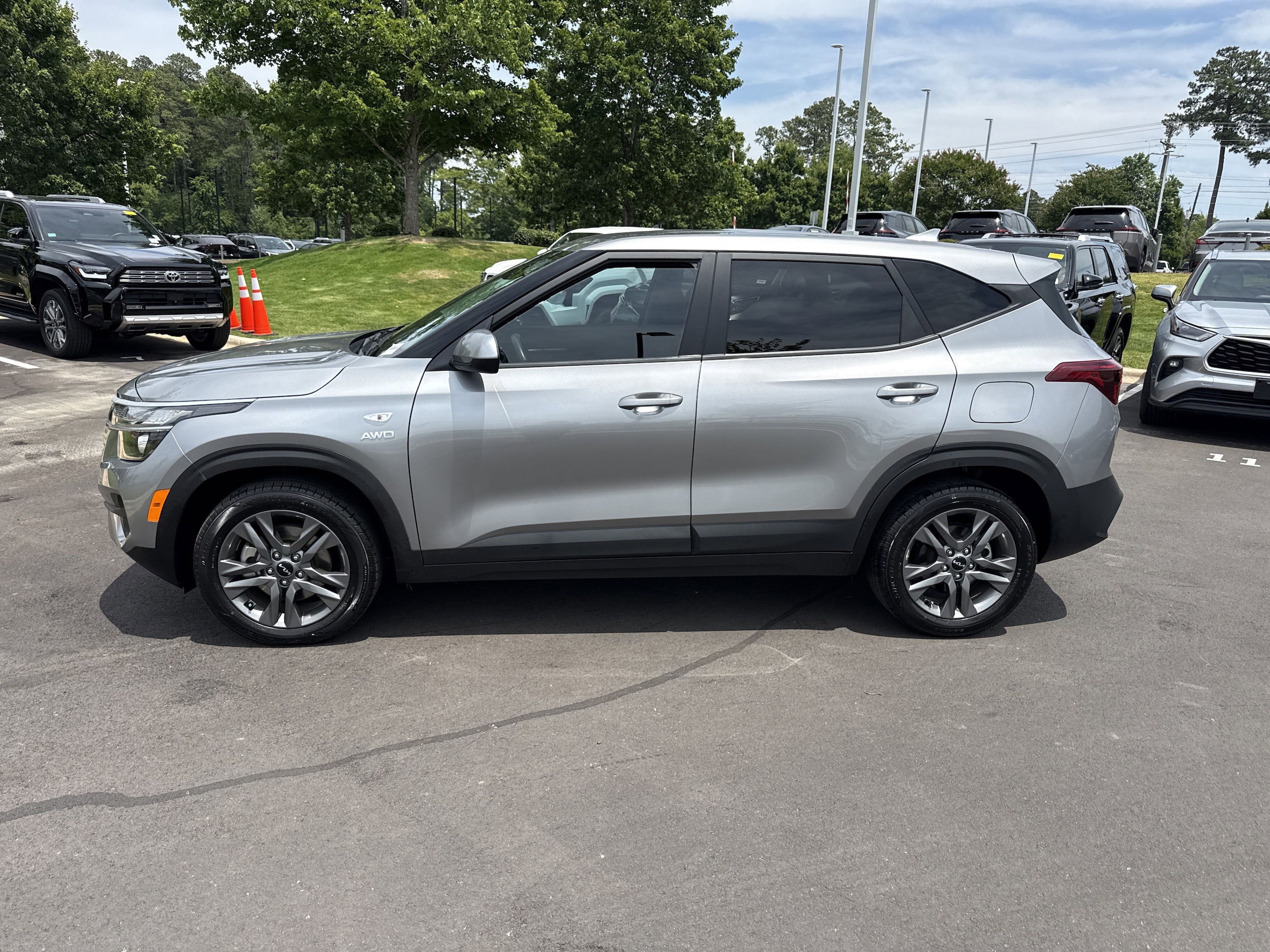 Kia Seltos LX