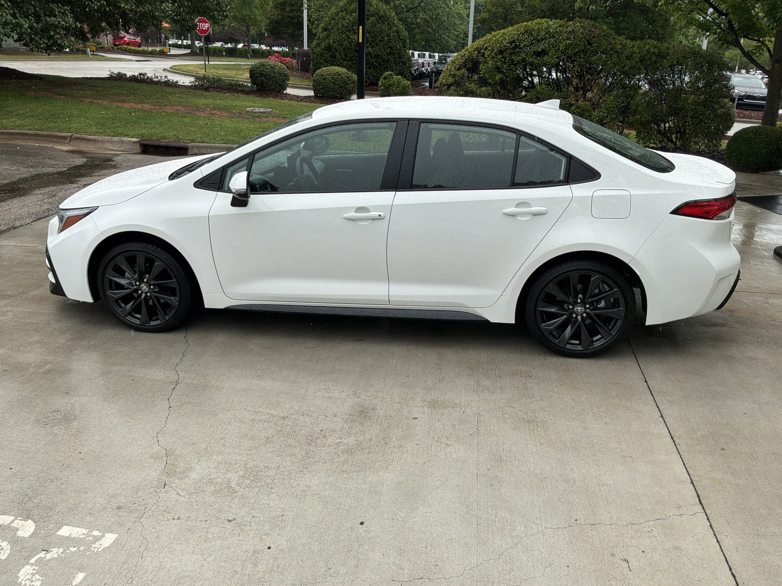 2026 Toyota Corolla SE photo 6