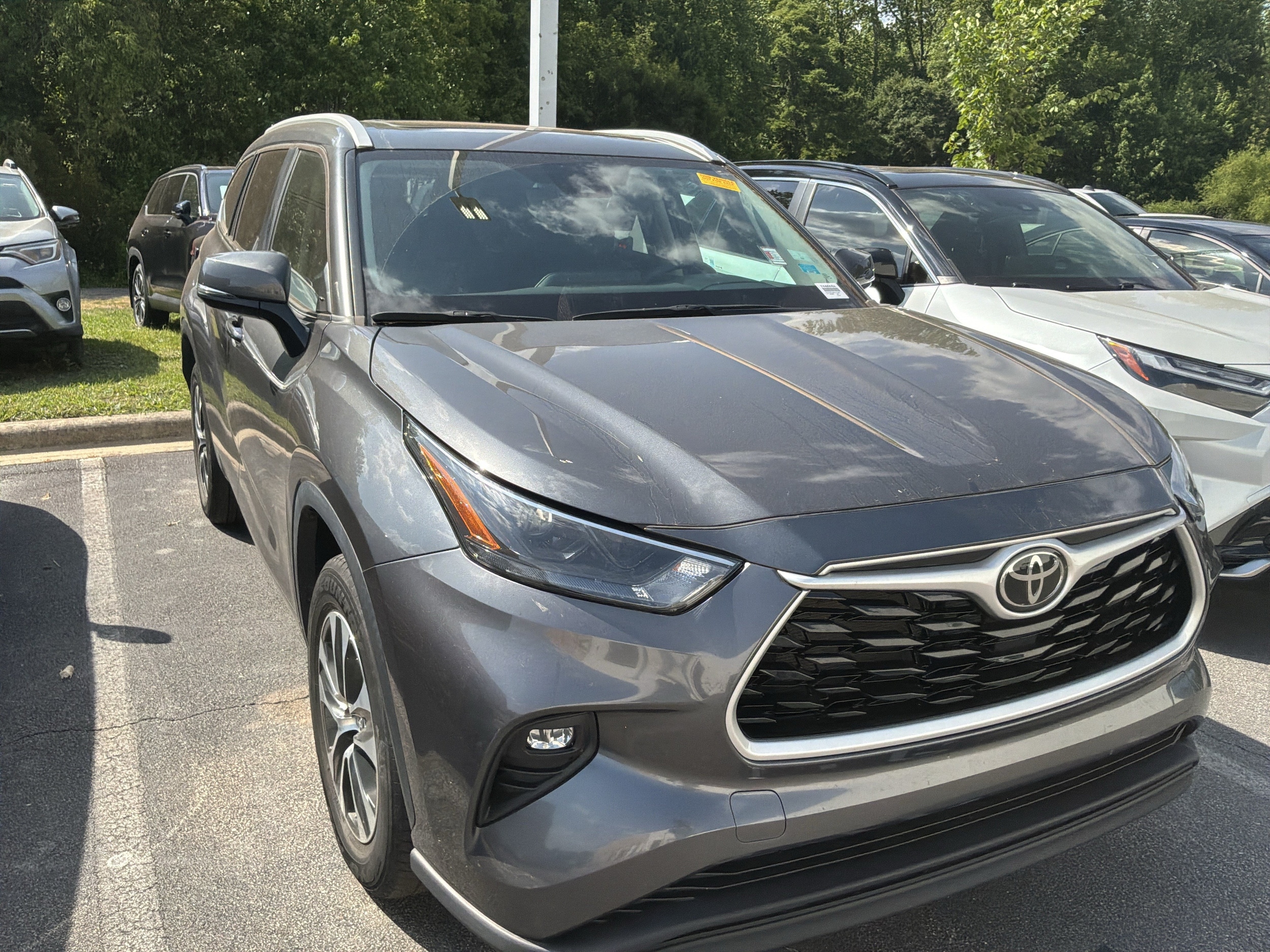 2023 Toyota Highlander 3