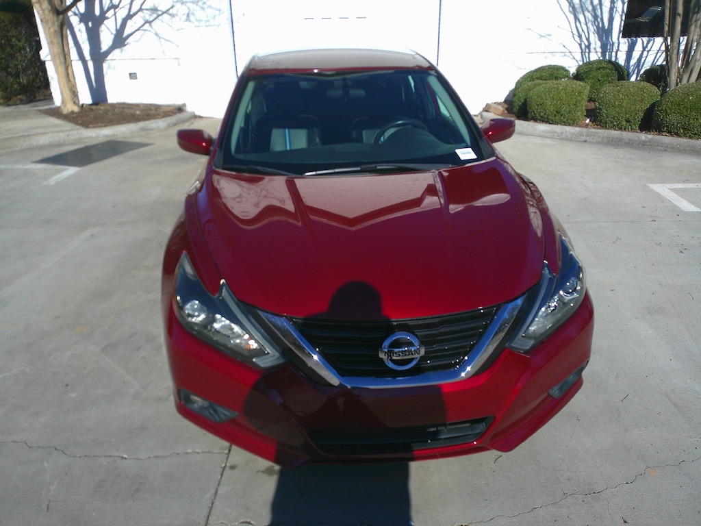 Used 2018 Nissan Altima 2.5 SR Sedan