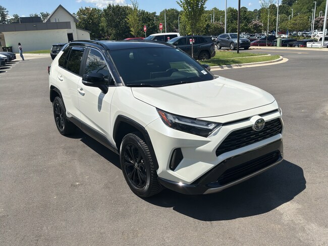 2022 Toyota RAV4 Hybrid XSE SUV