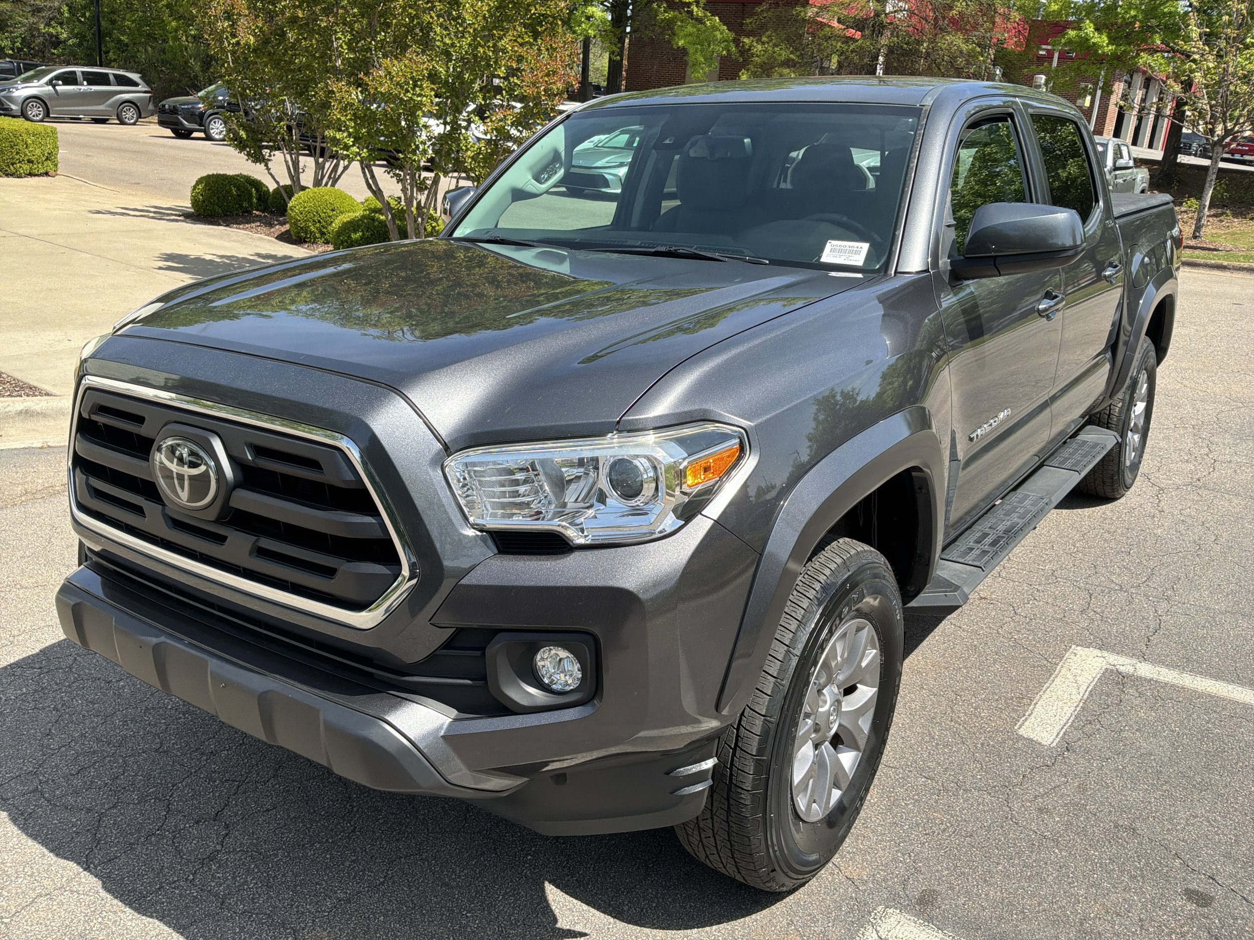 2019 Toyota Tacoma 2WD SR5 photo 4