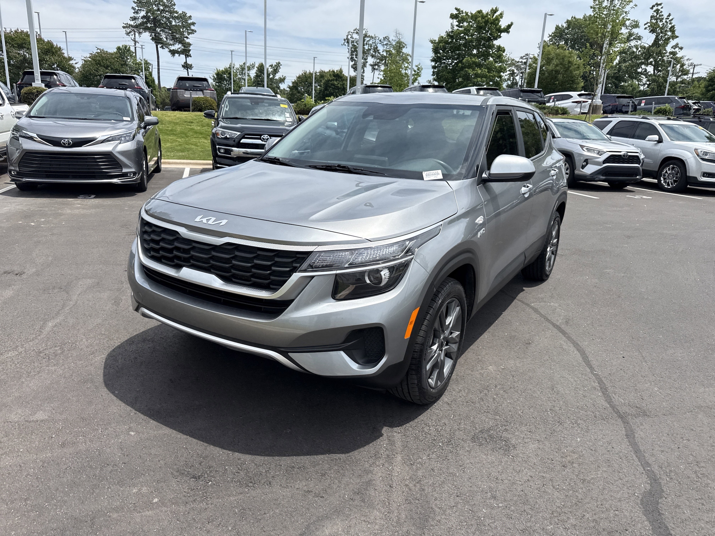Kia Seltos LX