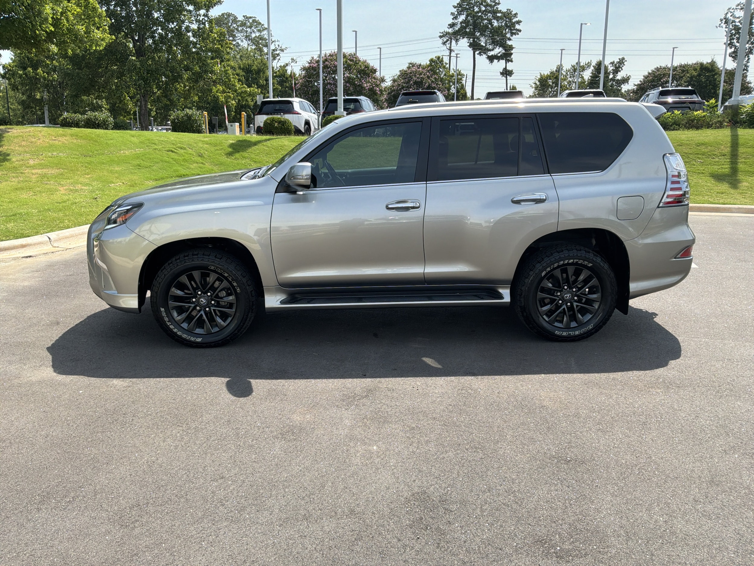 2022 LEXUS GX GX 460 Premium