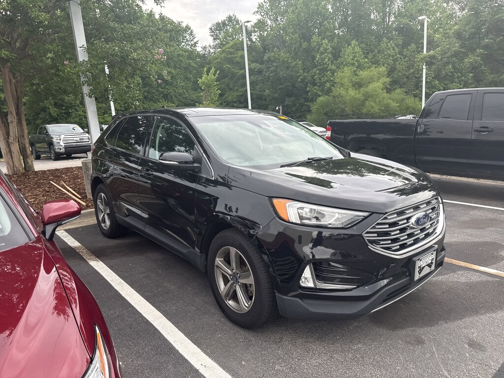 Used 2020 Ford Edge SEL SUV
