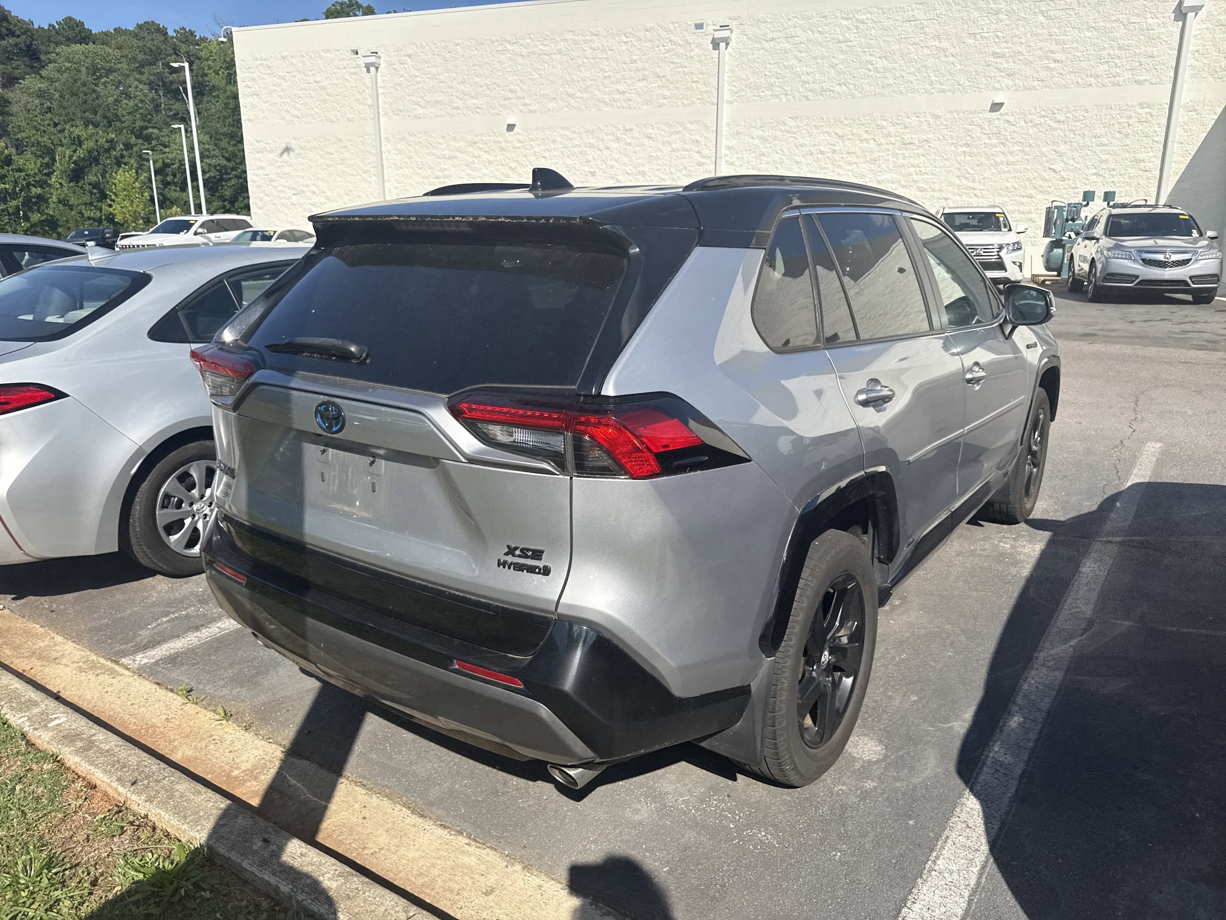 Toyota RAV4 Hybrid XSE
