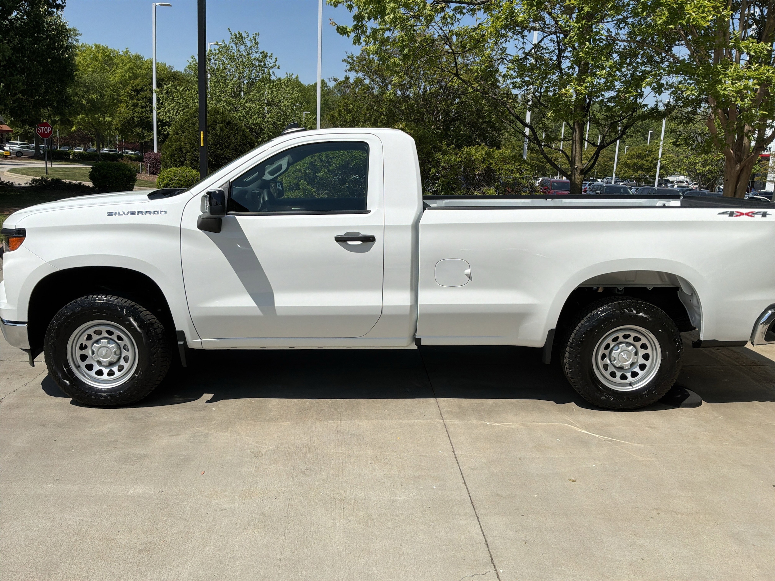 2025 Chevrolet Silverado 1500 Work Truck photo 5