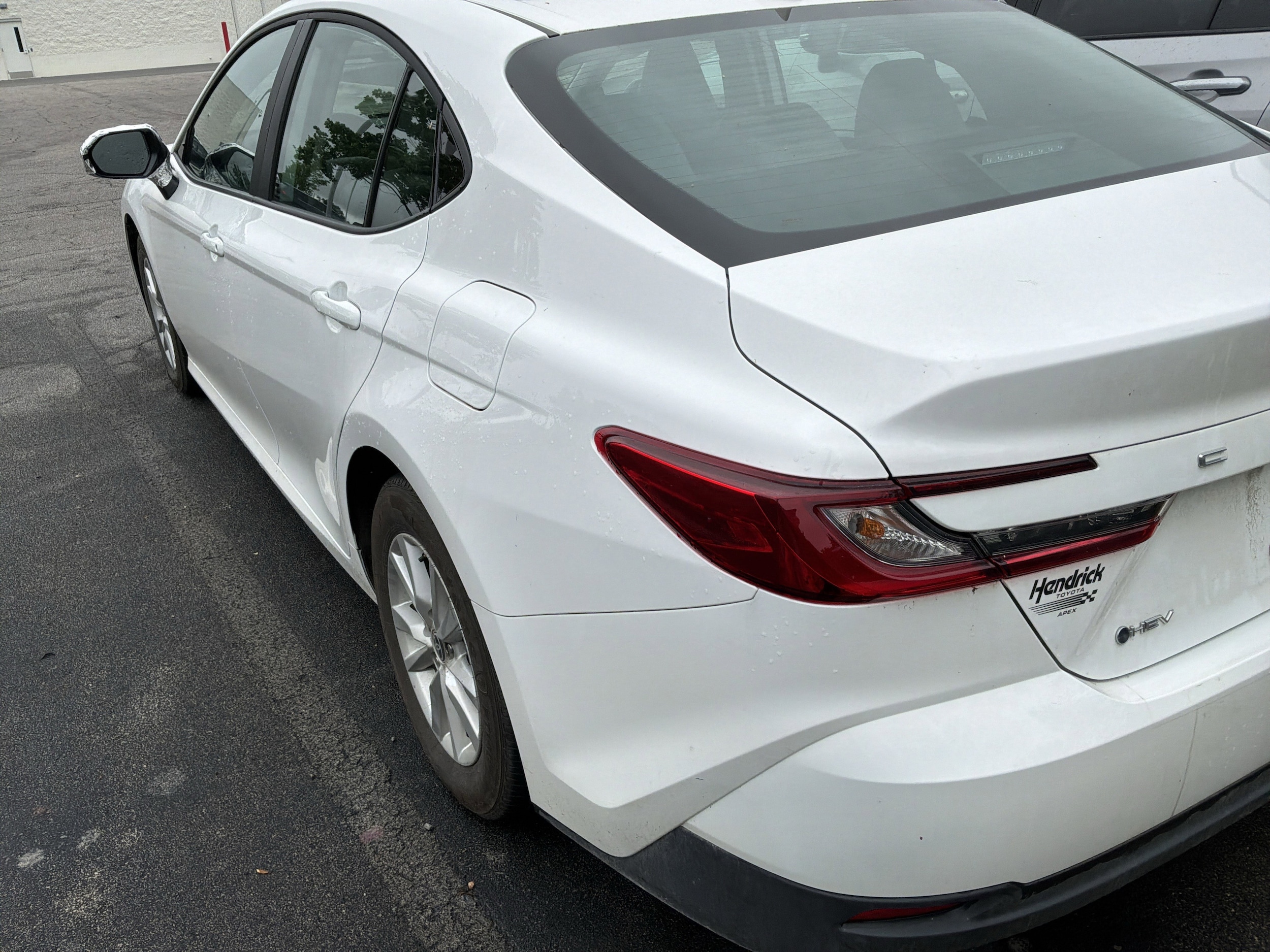 2025 Toyota Camry LE photo 6