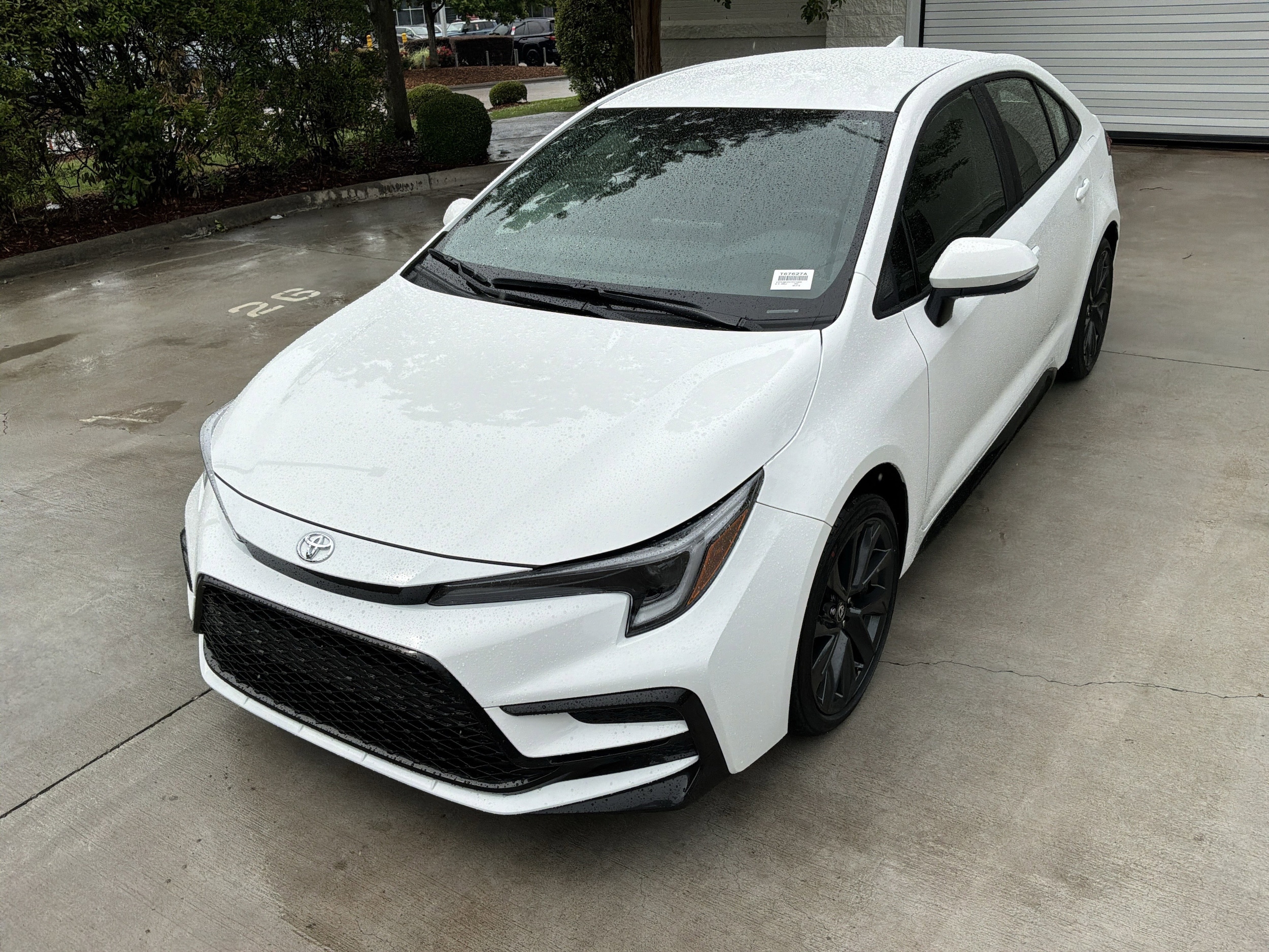 2026 Toyota Corolla SE photo 4