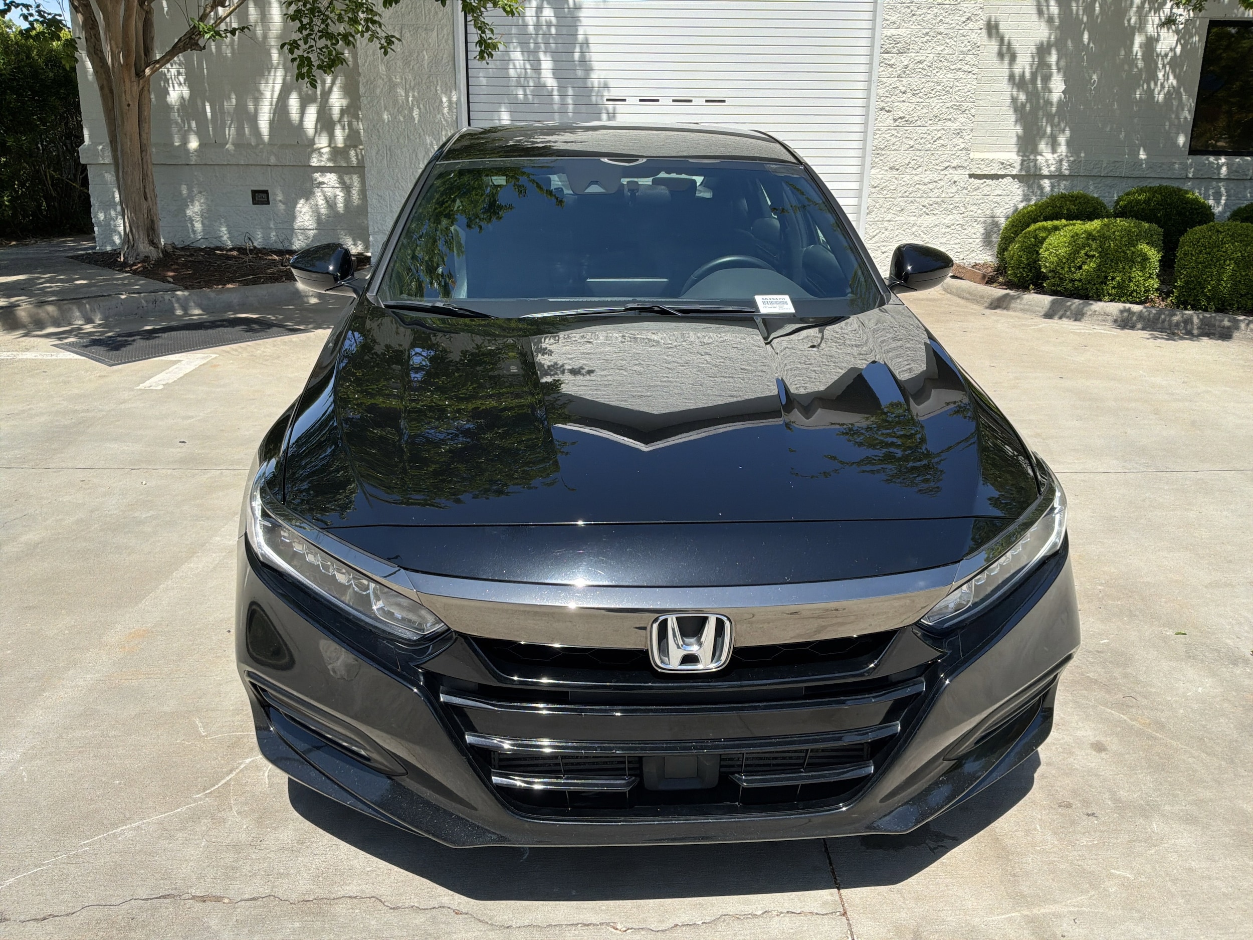 2018 Honda Accord Sport 1.5T photo 3