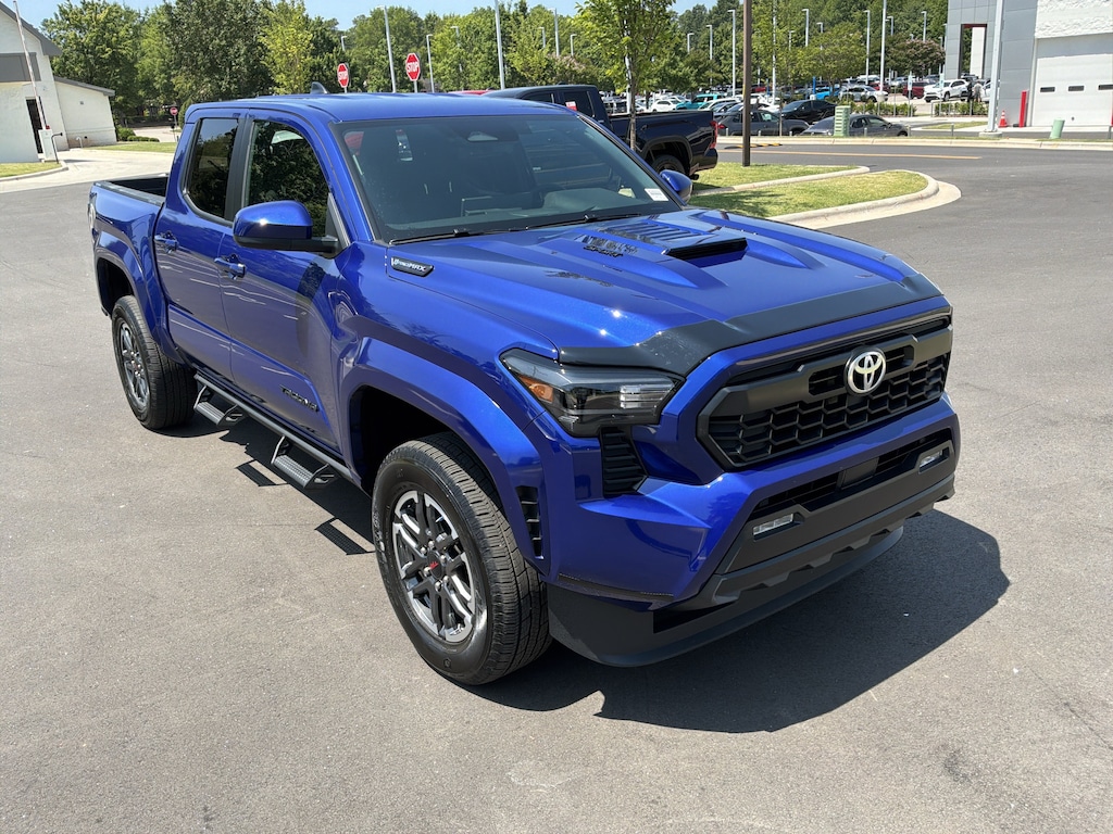 Certified 2025 Toyota Tacoma 4WD TRD Sport Hybrid Pickup