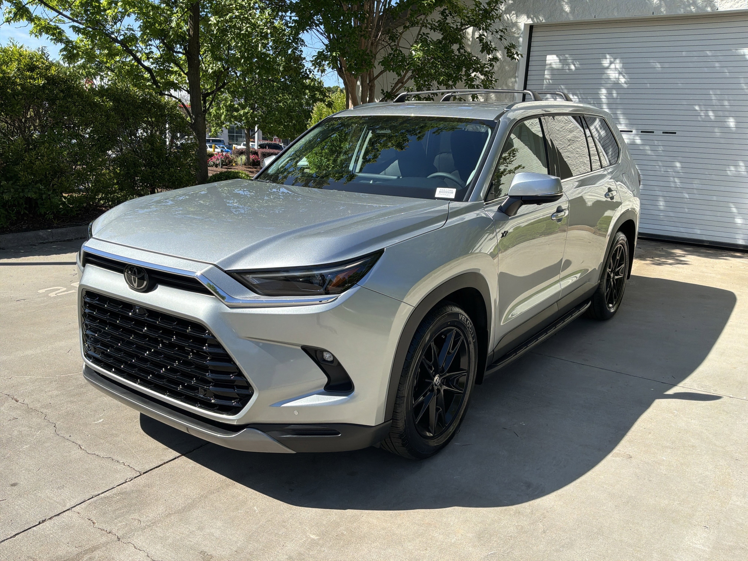 2024 Toyota Grand Highlander Limited photo 4