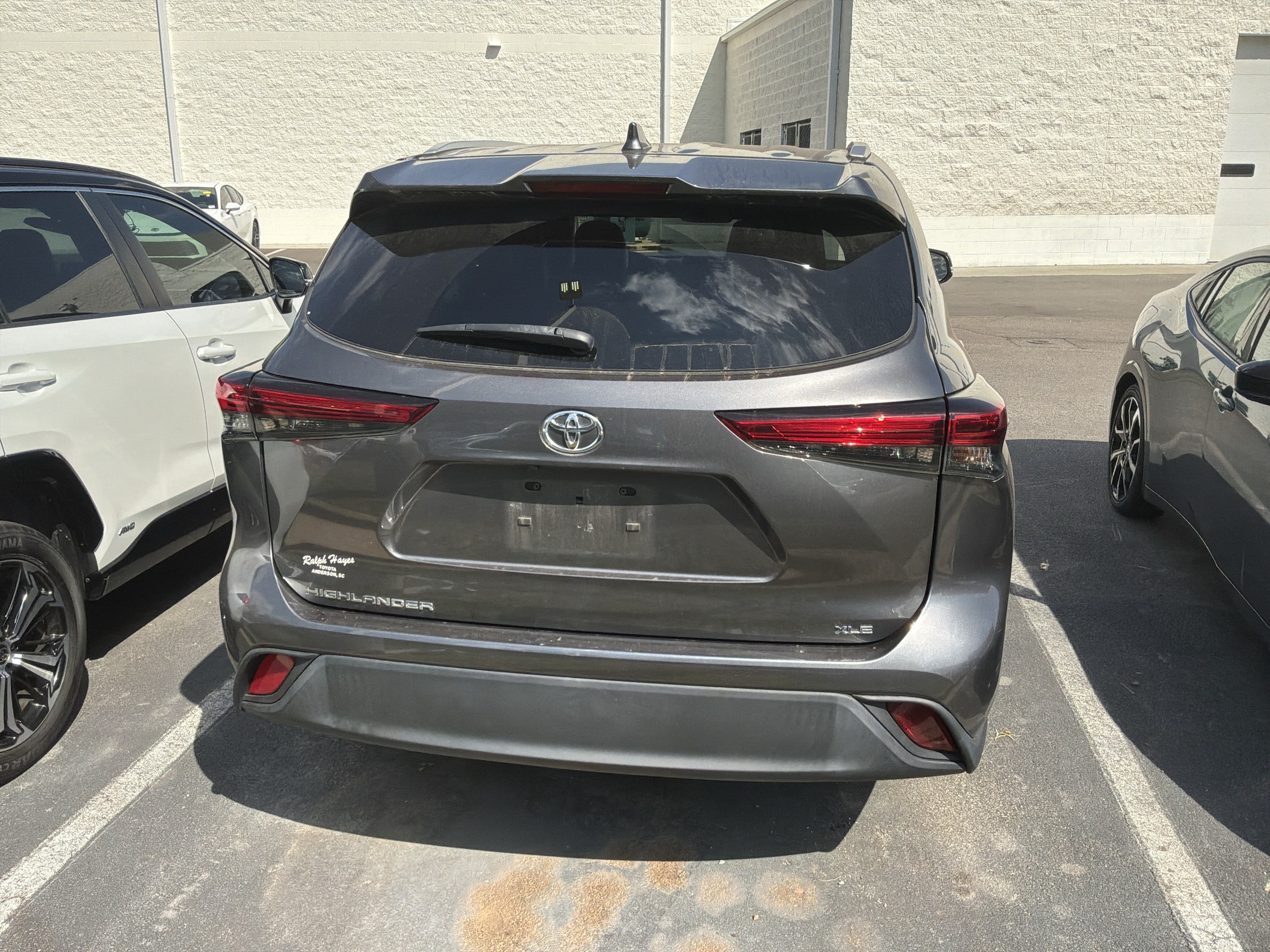 2023 Toyota Highlander 8