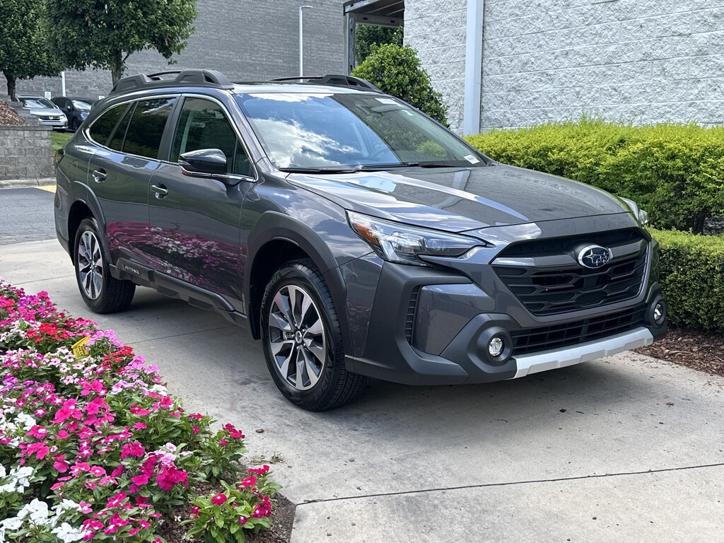 Used 2025 Subaru Outback Limited SUV
