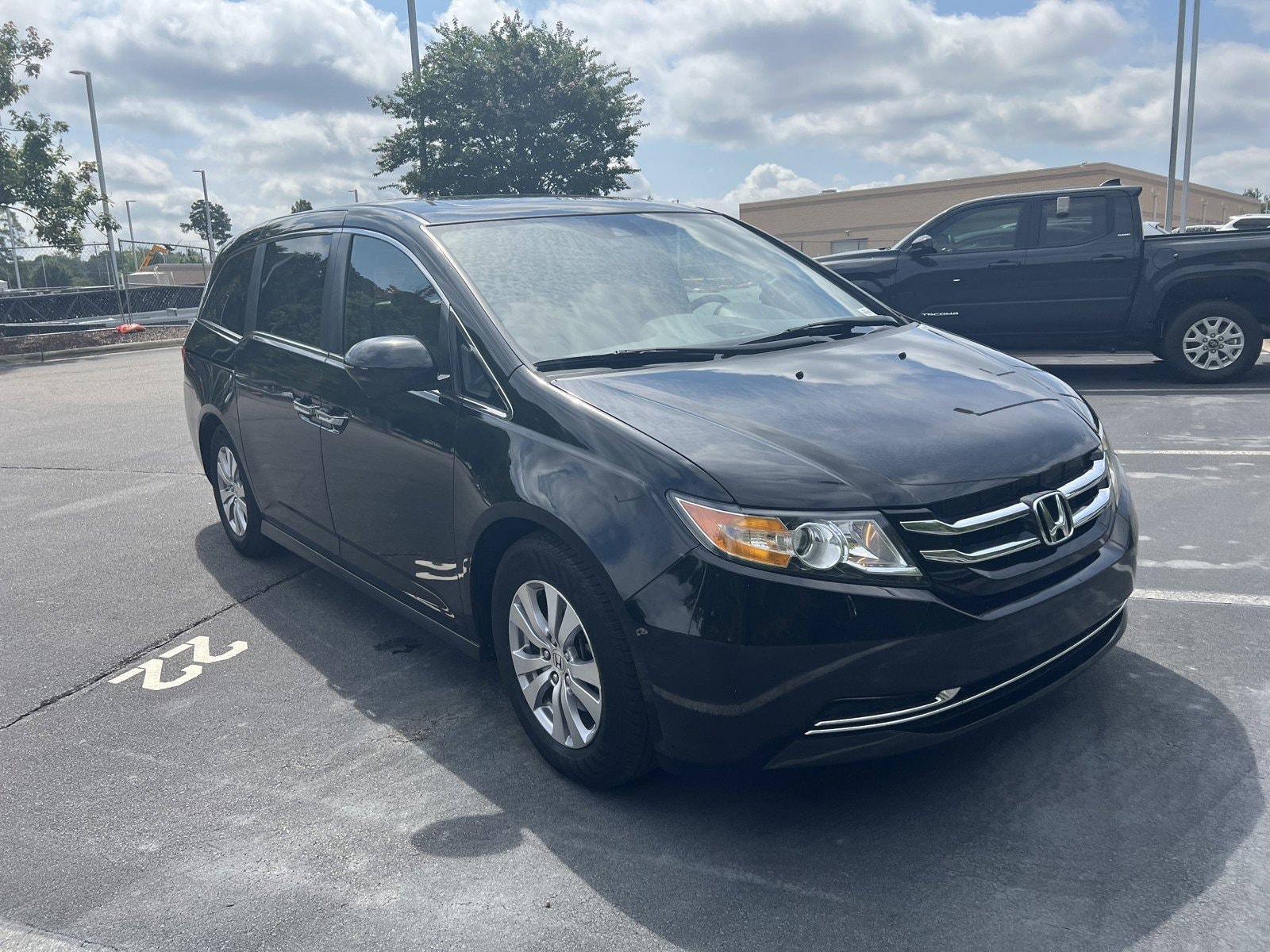 Used 2014 Honda Odyssey EX-L with VIN 5FNRL5H65EB089528 for sale in Concord, NC