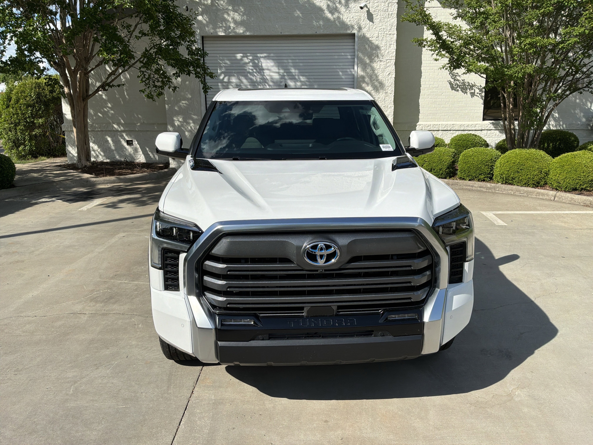2024 Toyota Tundra 4WD Limited Hybrid photo 2