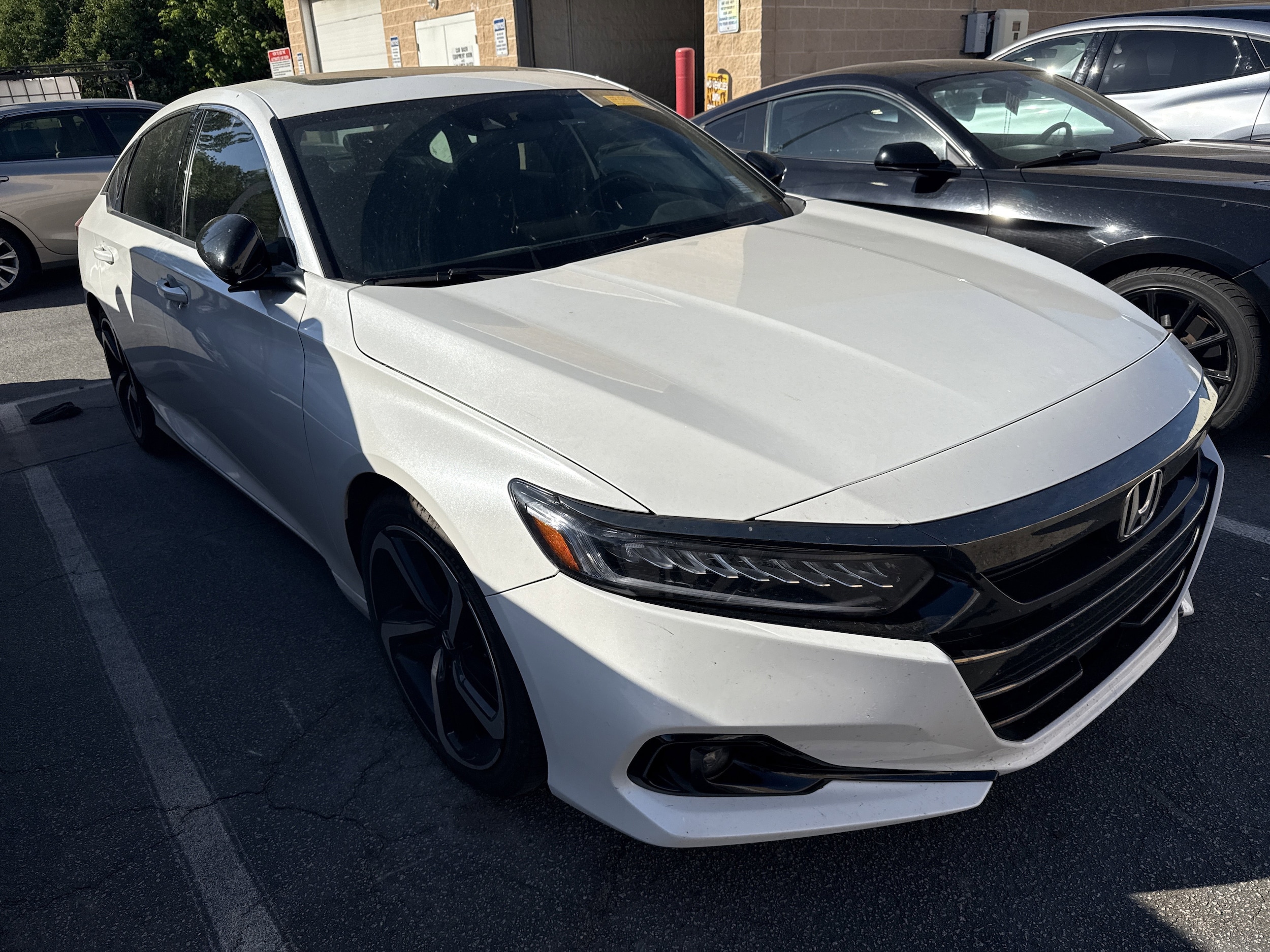 2022 Honda Accord Sport photo 2