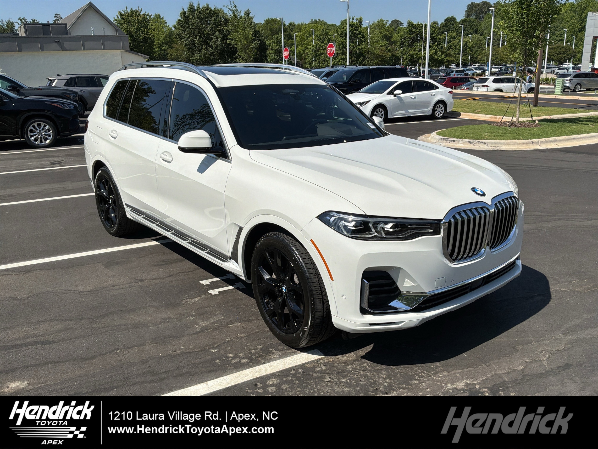 2021 BMW X7 xDrive40i's photo