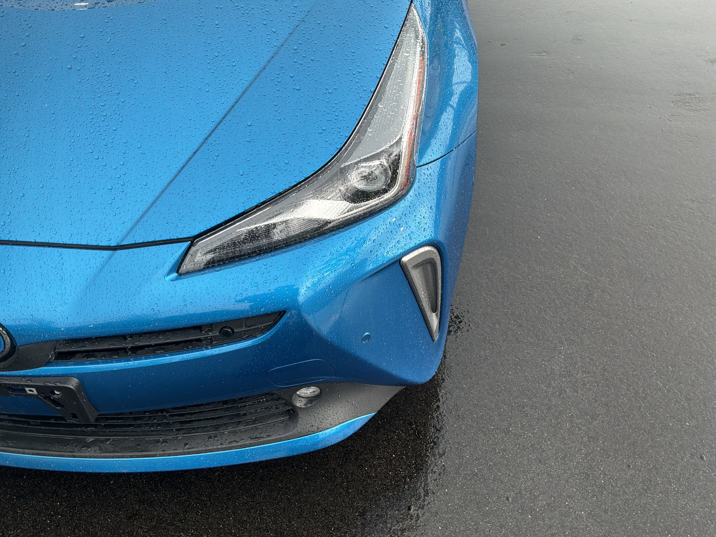 2020 Toyota Prius LE