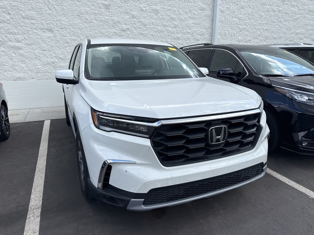 Used 2023 Honda Pilot EX-L 7 Passenger SUV