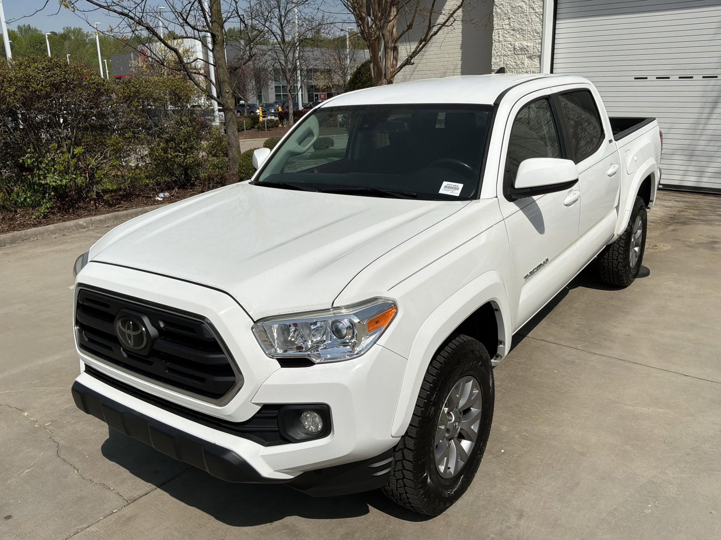 2019 Toyota Tacoma 2WD SR5 photo 4