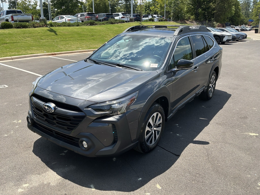 Used 2024 Subaru Outback Premium SUV