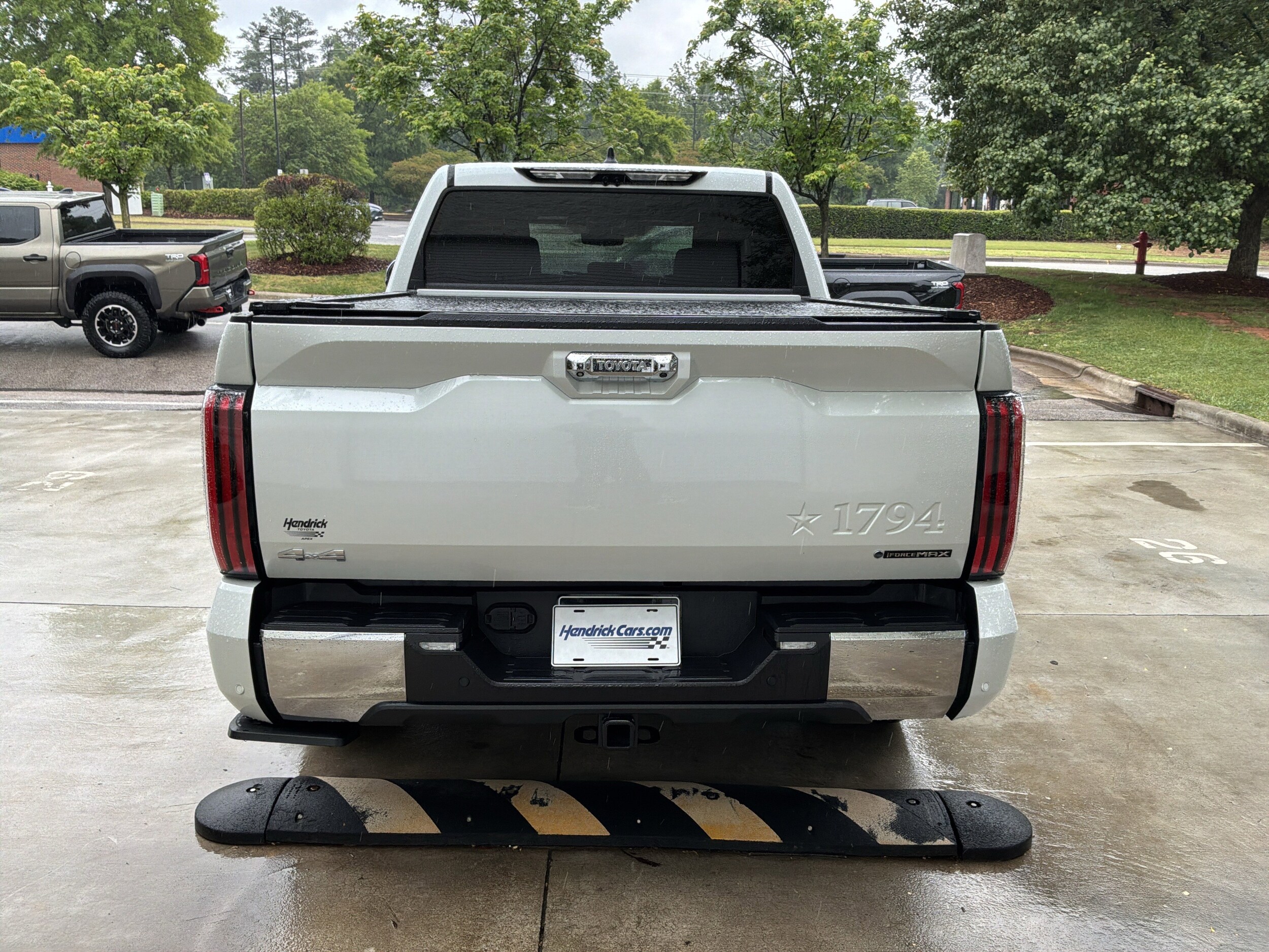 2025 Toyota Tundra 4WD 1794 Edition Hybrid photo 3