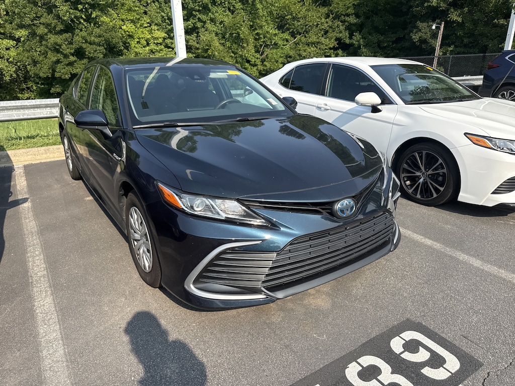 Used 2021 Toyota Camry Hybrid LE Sedan
