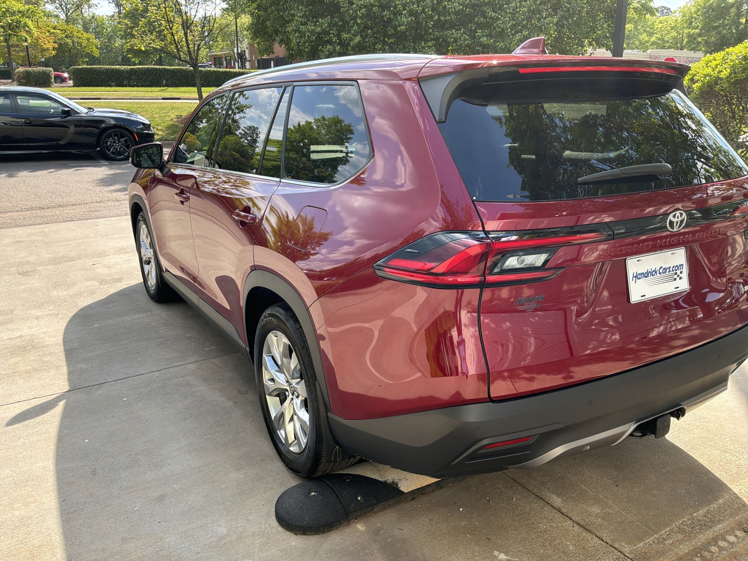 2025 Toyota Grand Highlander Limited photo 3