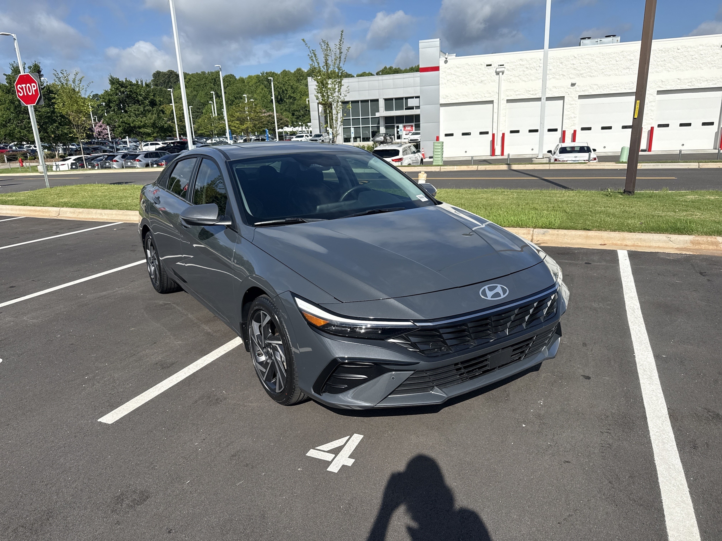 2024 Hyundai Elantra Hybrid Limited