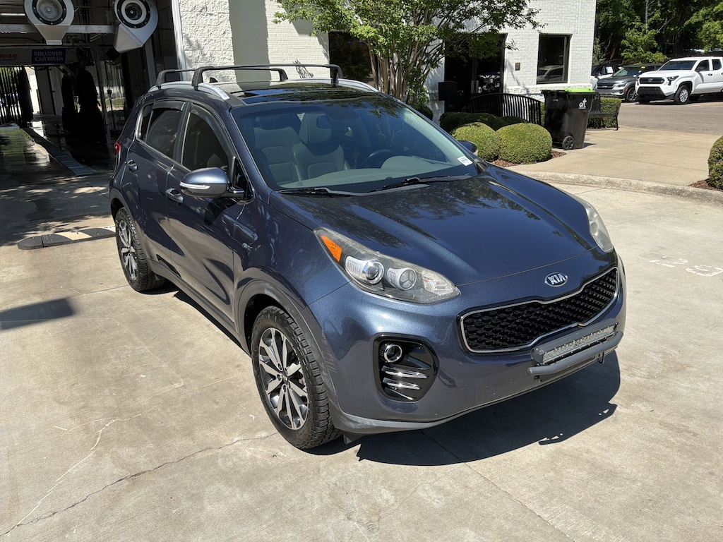 Used 2017 Kia Sportage EX SUV