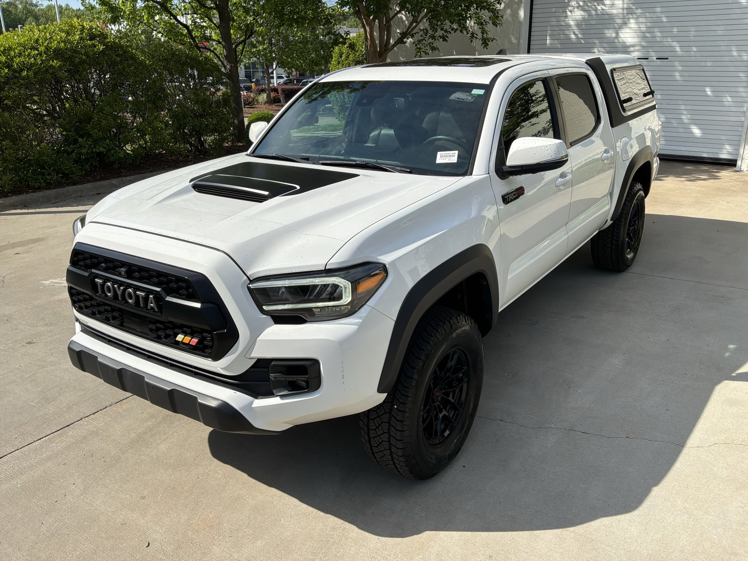 2020 Toyota Tacoma 4WD TRD Pro photo 4