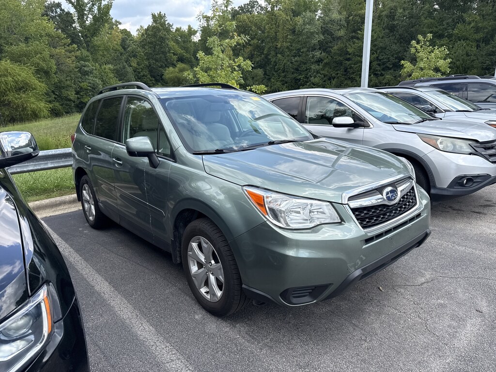 Used 2015 Subaru Forester 2.5i Premium SUV