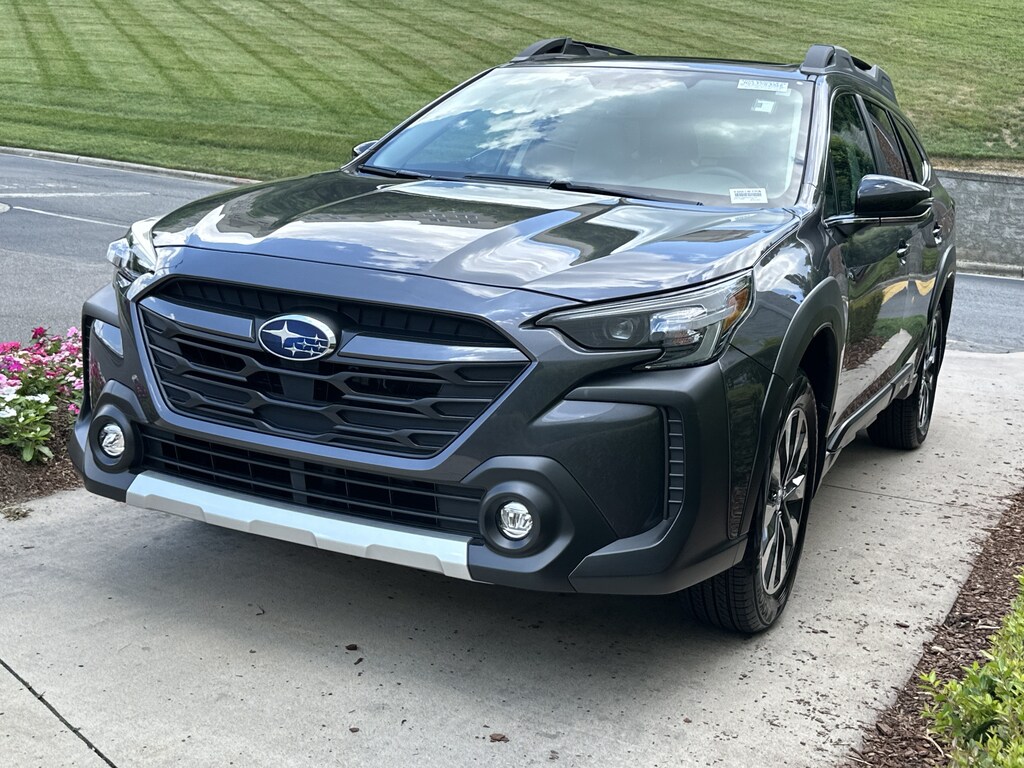 Used 2025 Subaru Outback Limited SUV