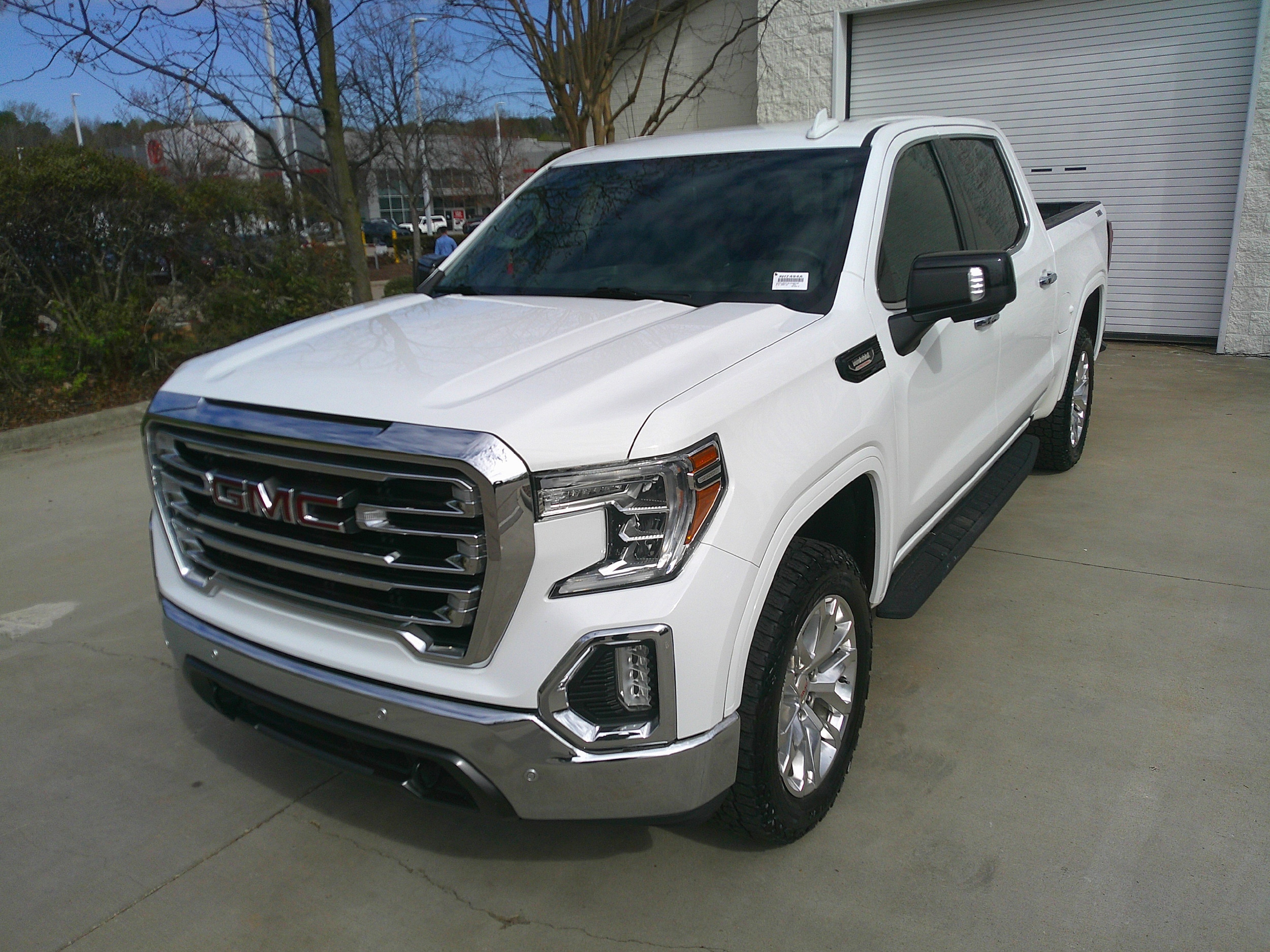 2020 GMC Sierra 1500 SLT photo 5
