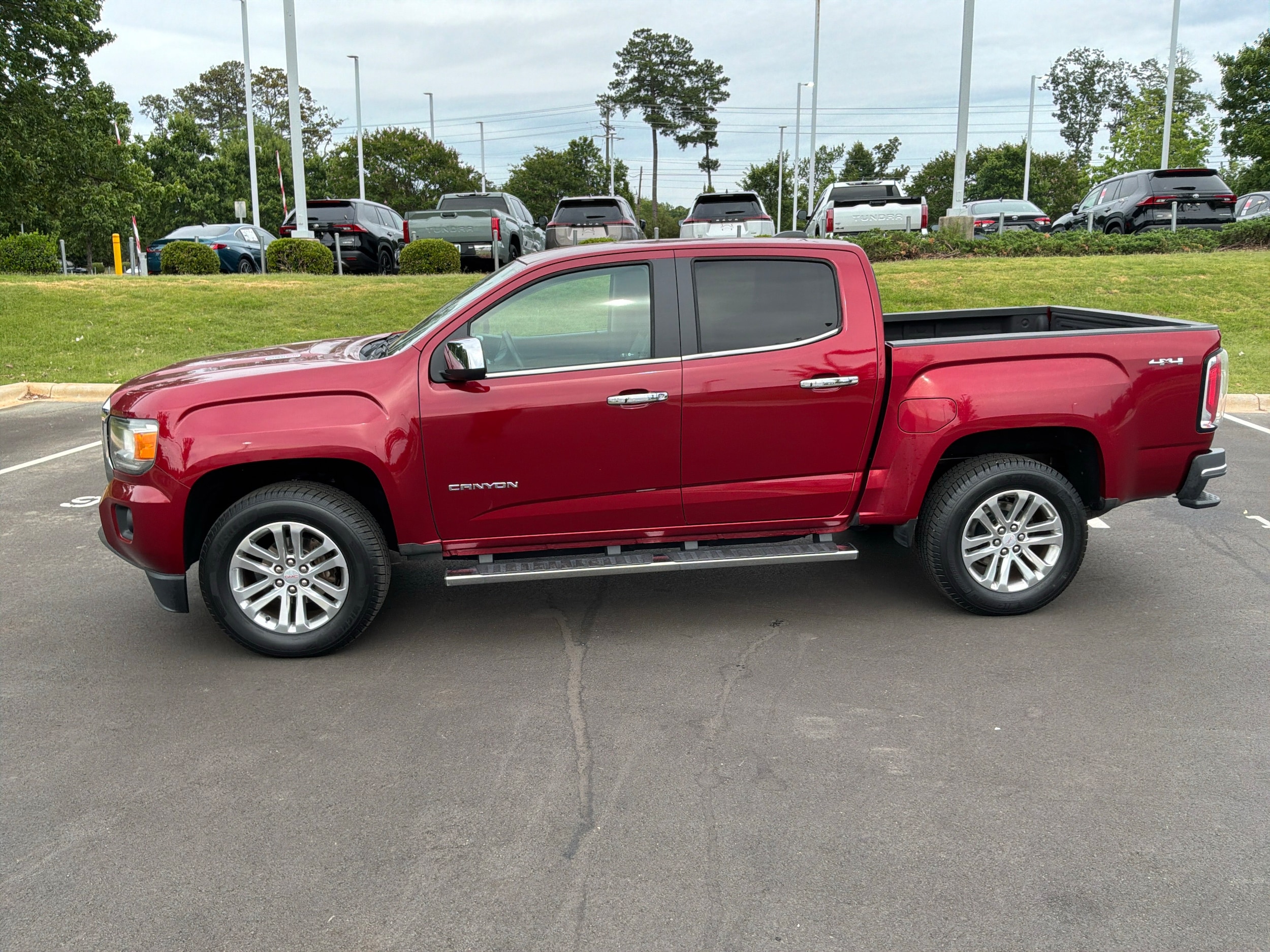 GMC Canyon 4WD SLT