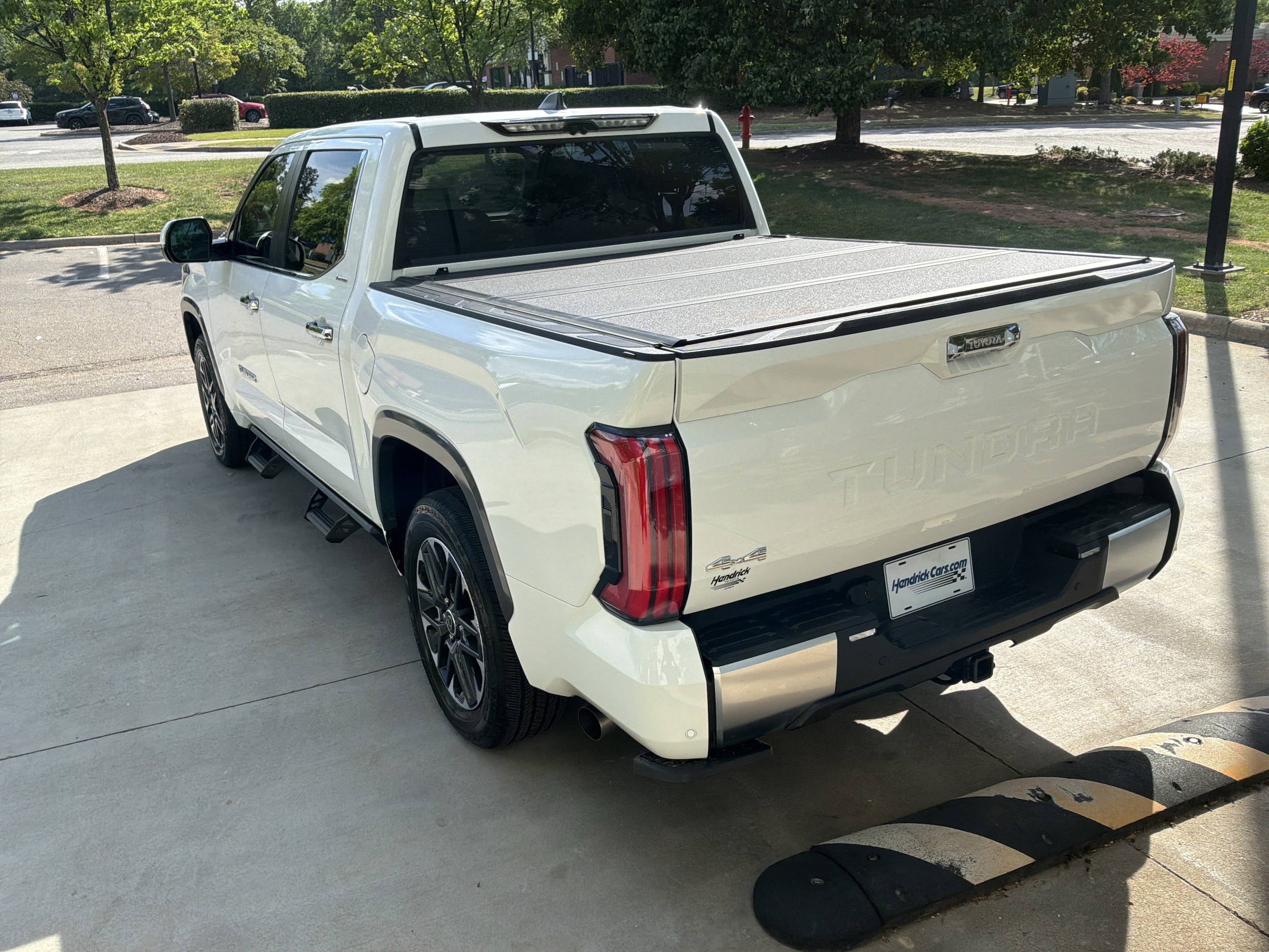 2024 Toyota Tundra 4WD Limited Hybrid photo 3