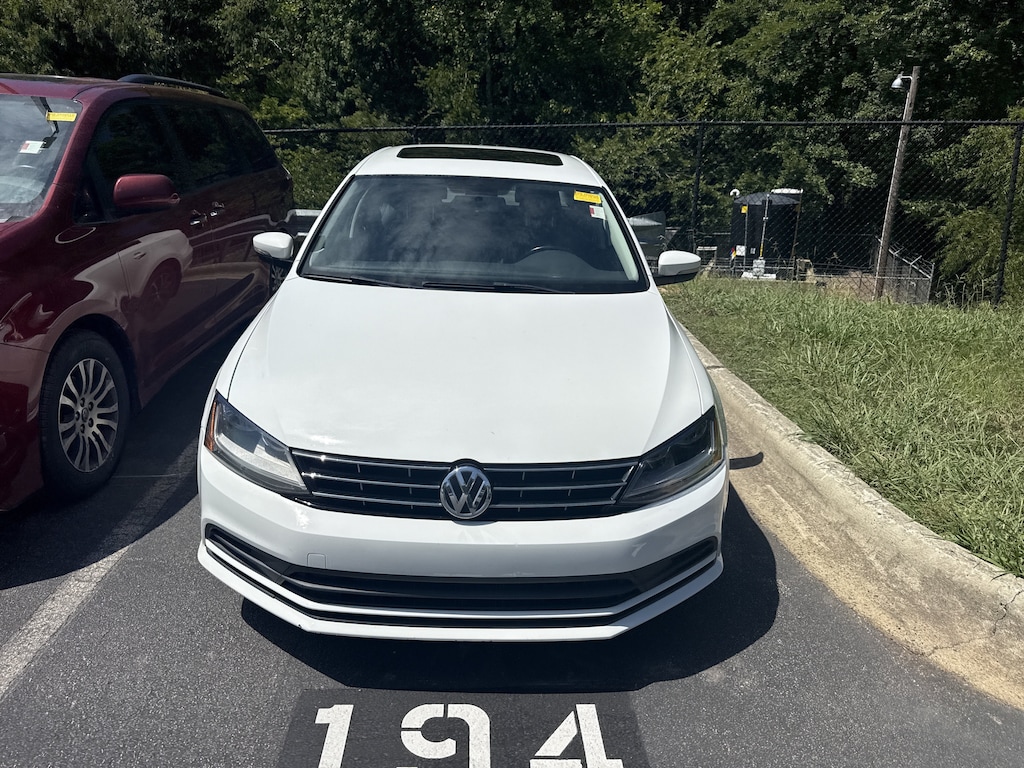 Used 2018 Volkswagen Jetta 1.4T SE Sedan